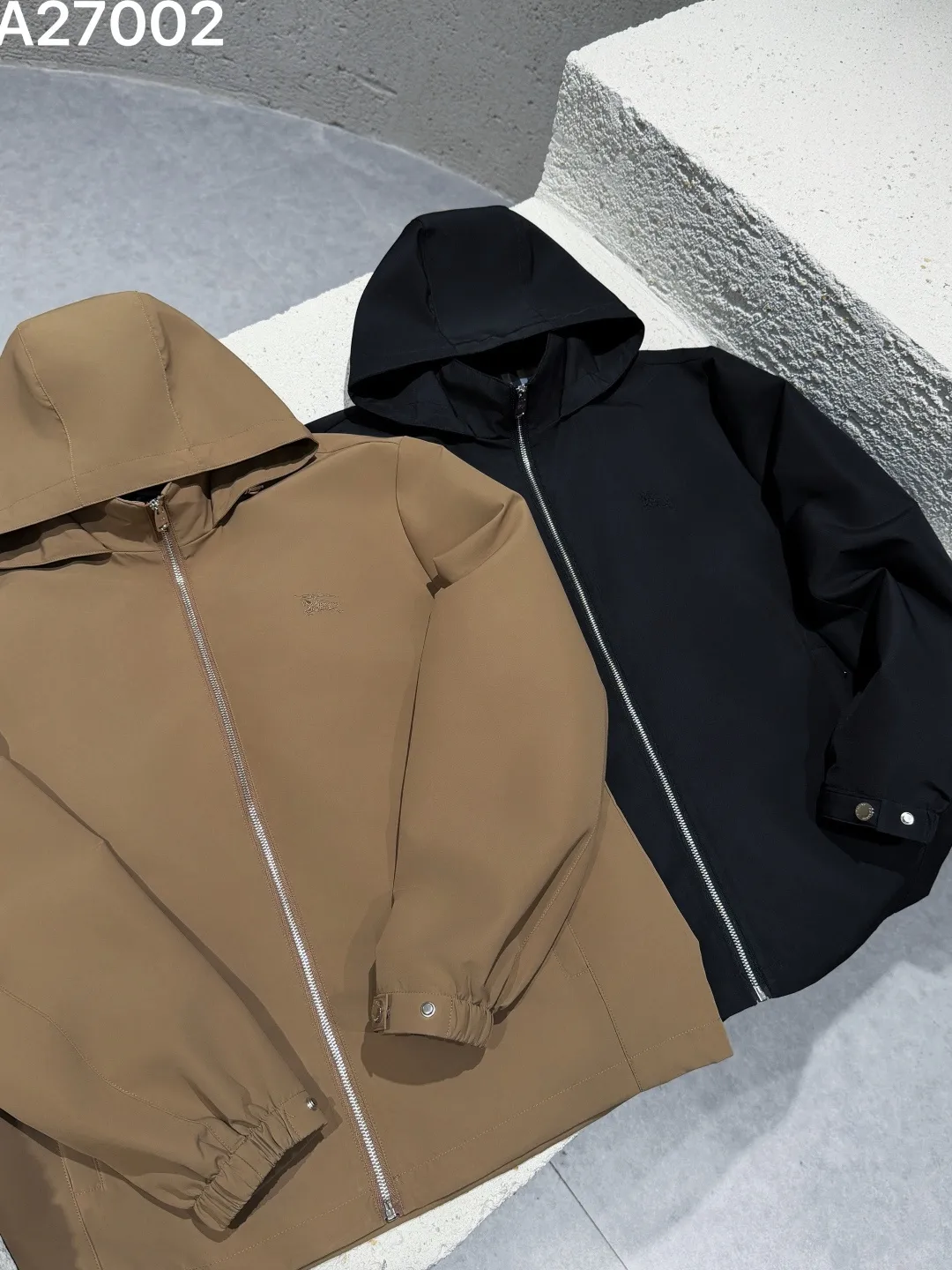 Hooded Technical Shell Jacket D21521478 — view 8