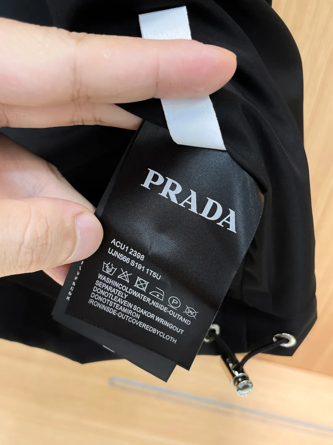 Hooded Technical Fabric Zip-Up Jacket D21521466 — view 8