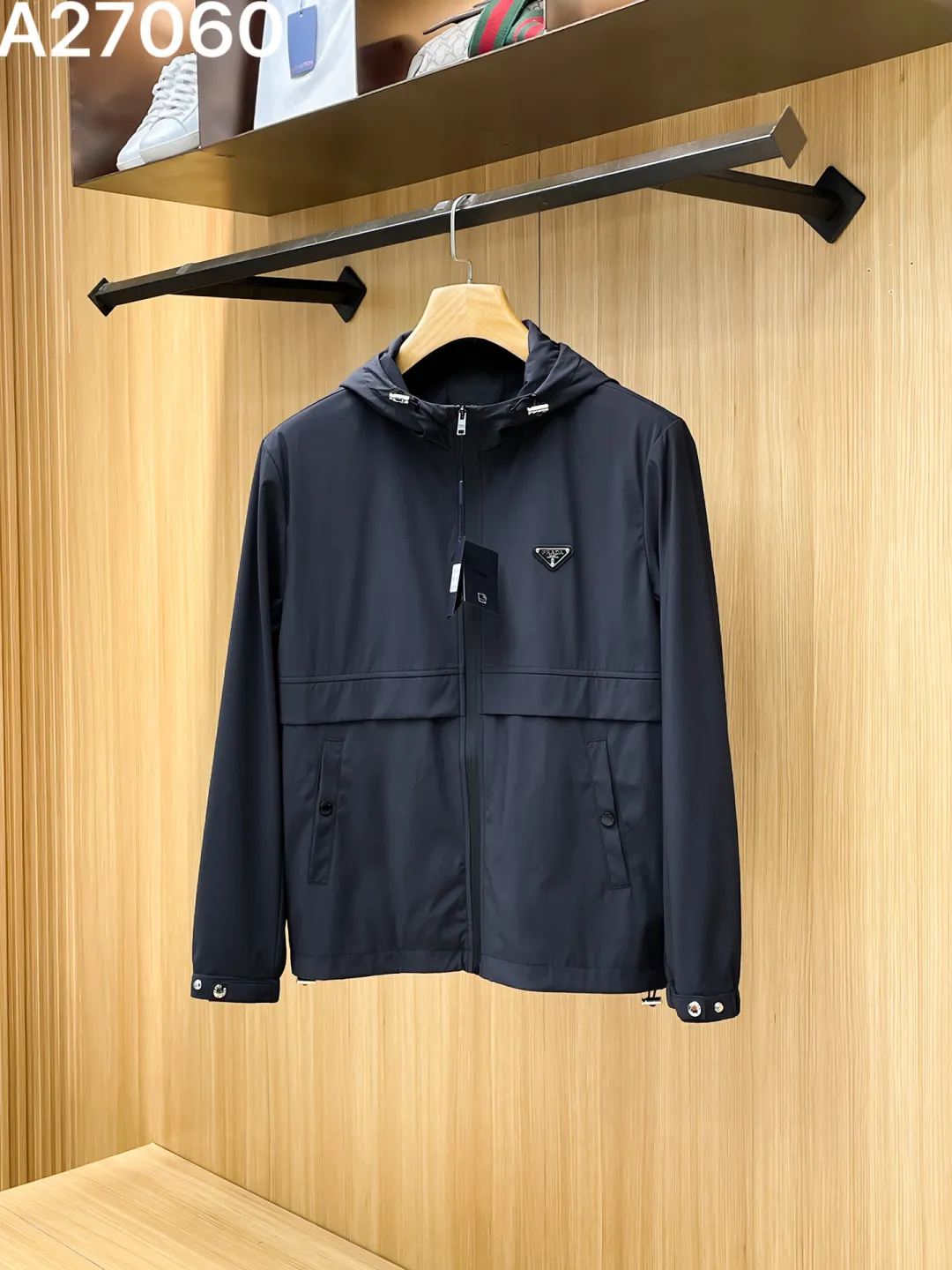 Logo-Appliqué Hooded Technical Jacket D21521464