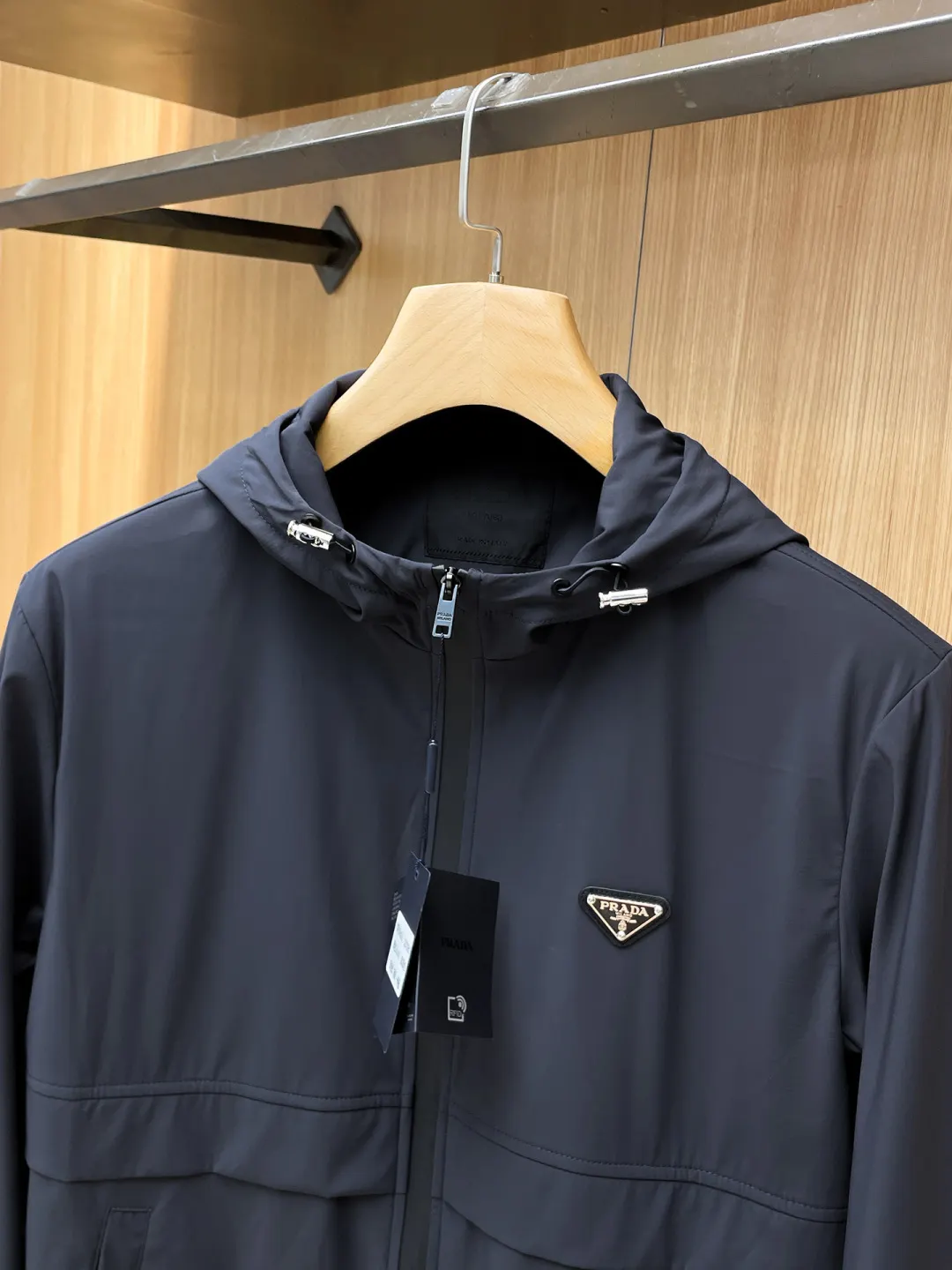 Logo-Appliqué Hooded Technical Jacket D21521464 — view 4