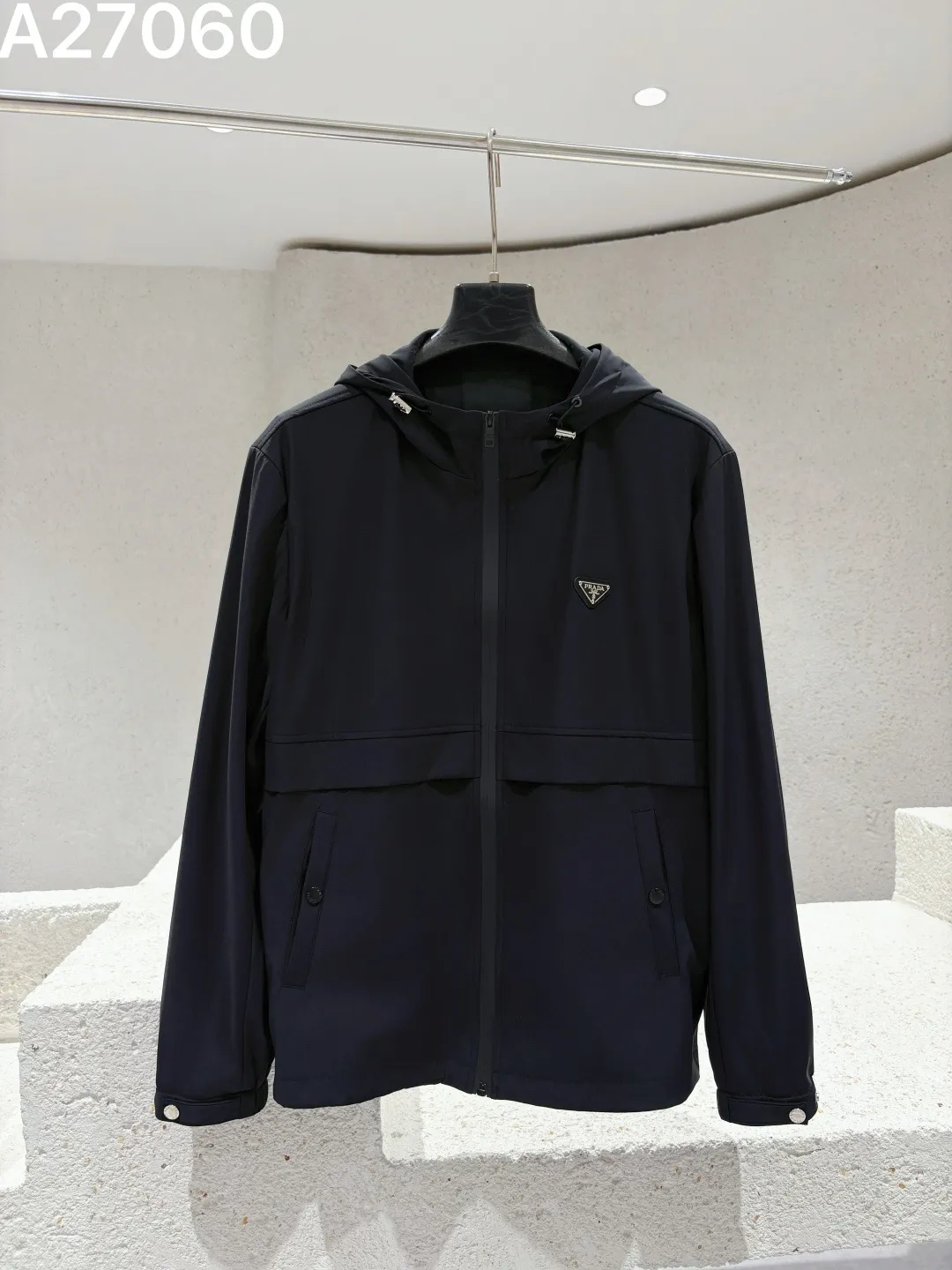 Logo-Appliqué Hooded Technical Jacket D21521473