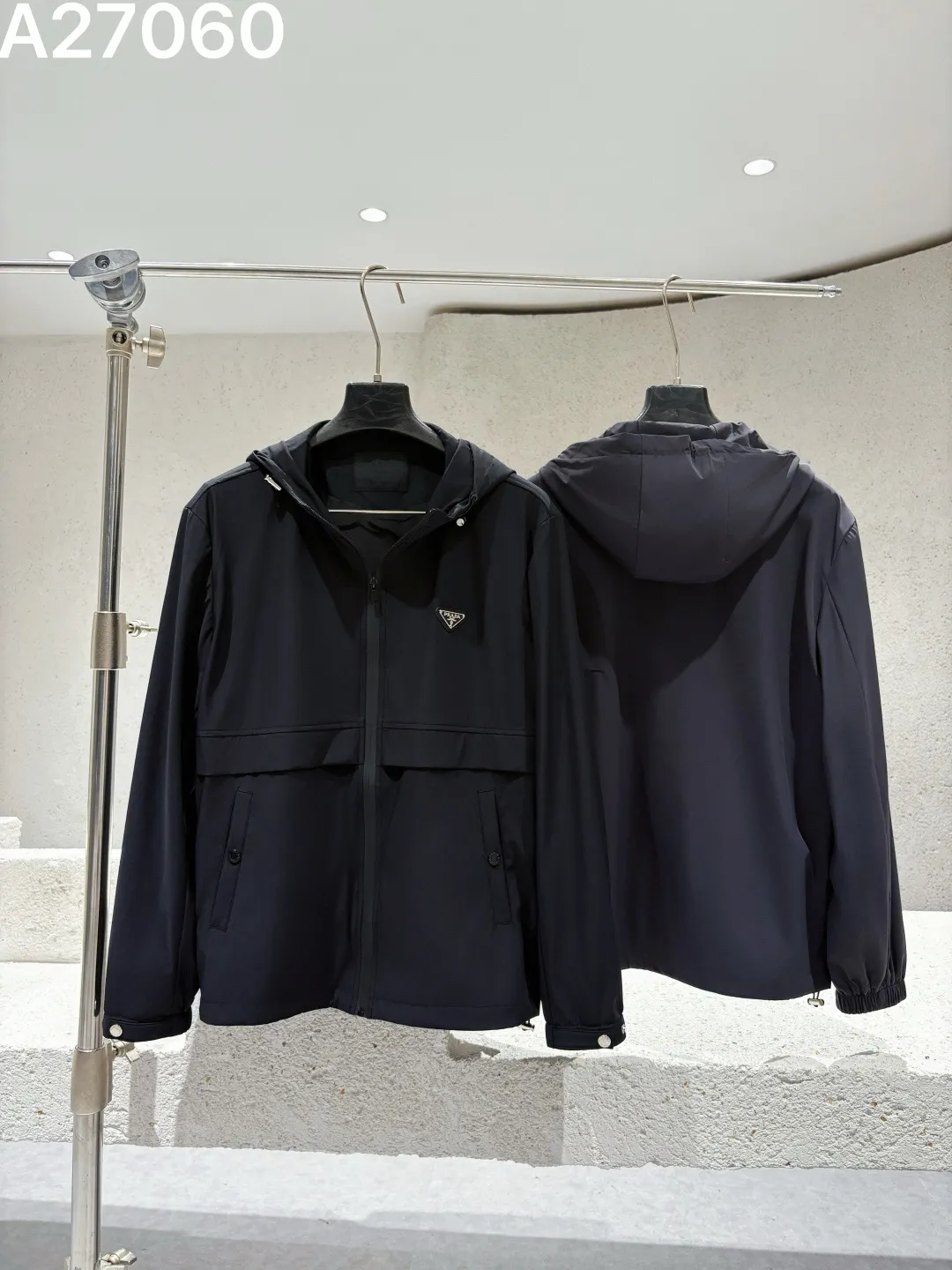 Logo-Appliqué Hooded Technical Jacket D21521473 — view 5