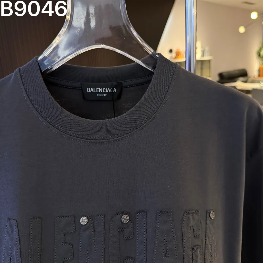 Embroidered Logo Cotton T-Shirt D8521541 — view 4