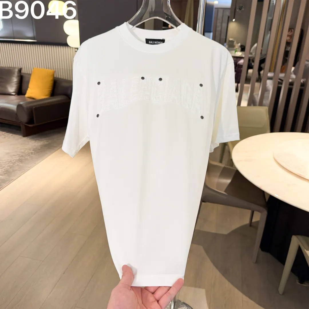 Embroidered Logo Cotton T-Shirt D8521540 — view 2