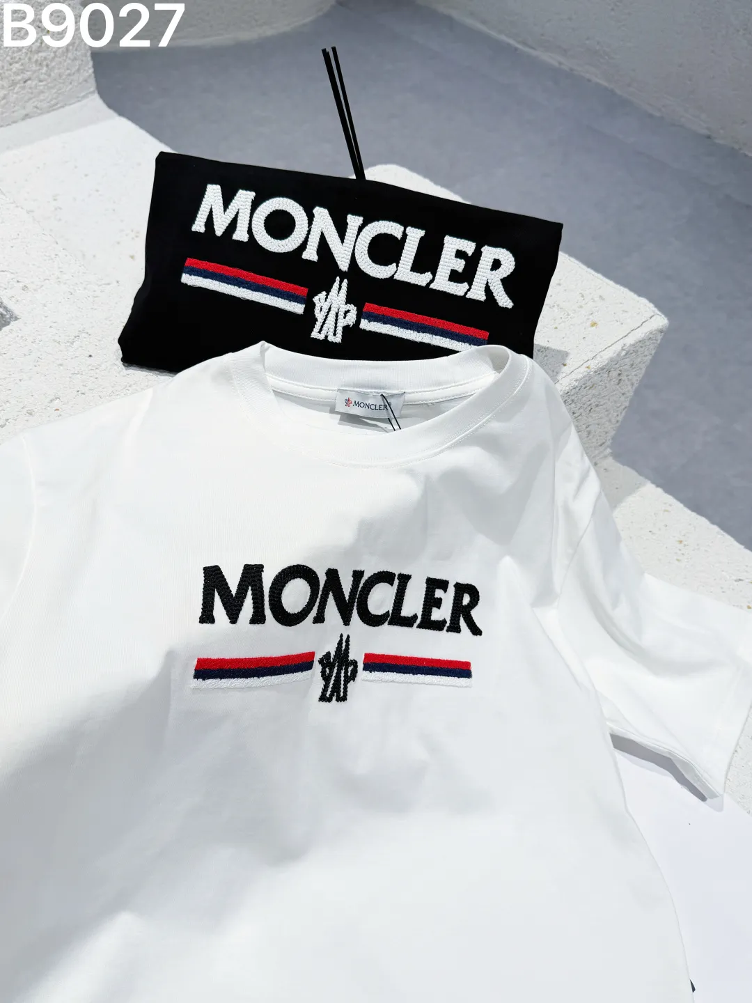 Embroidered Logo Cotton T-Shirt D8521553 — view 6