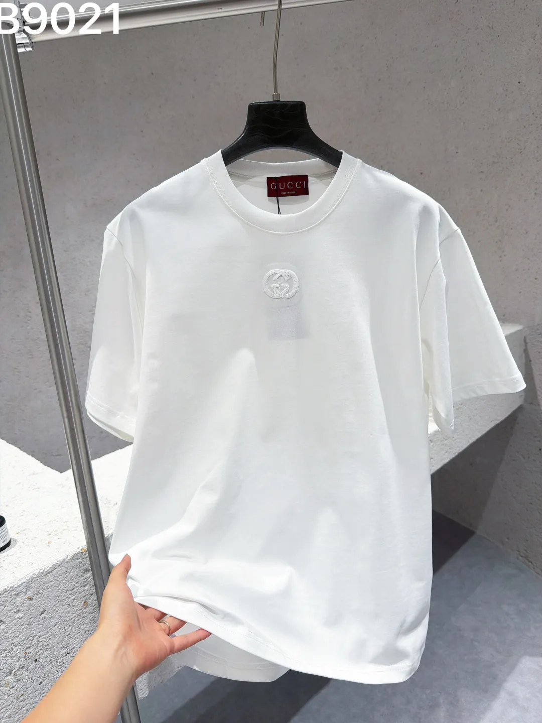 Embroidered Interlocking G Cotton T-Shirt D9021516 — view 2