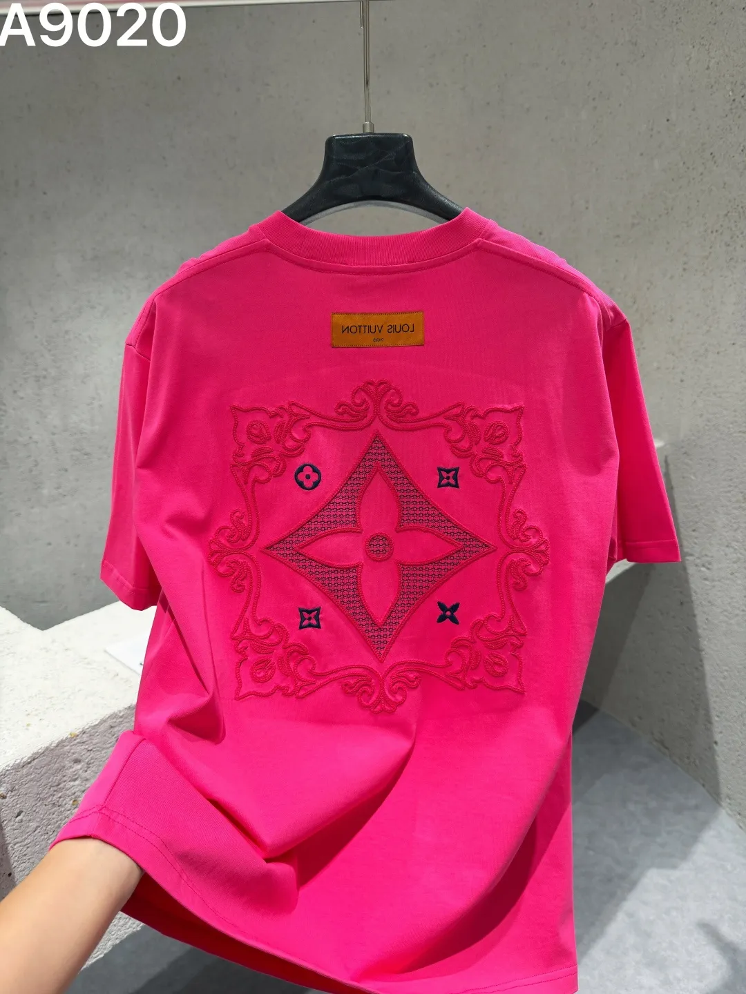 Embroidered Monogram Cotton T-Shirt D9021552