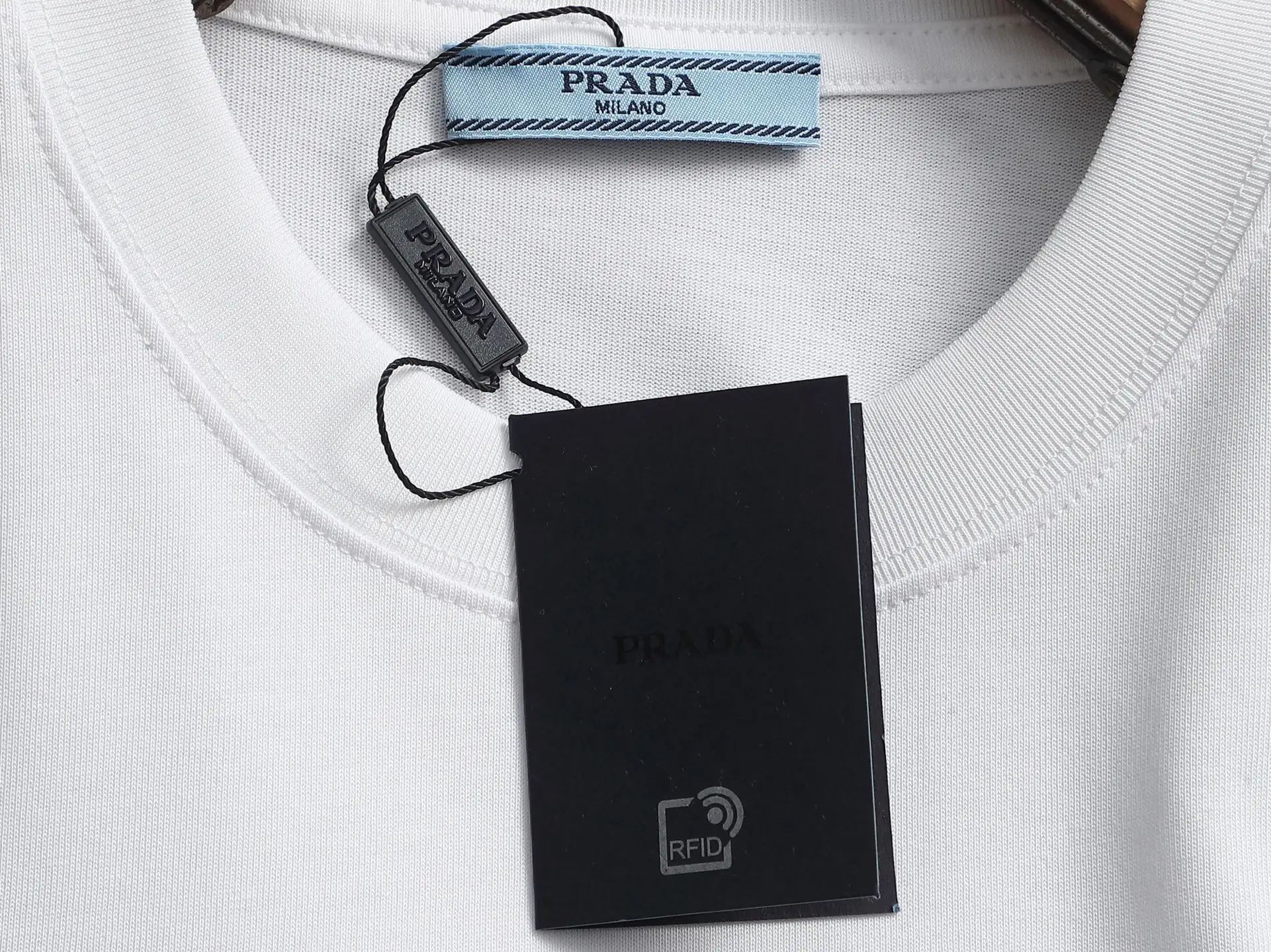 Embroidered Logo Cotton T-Shirt D13520185 — view 5