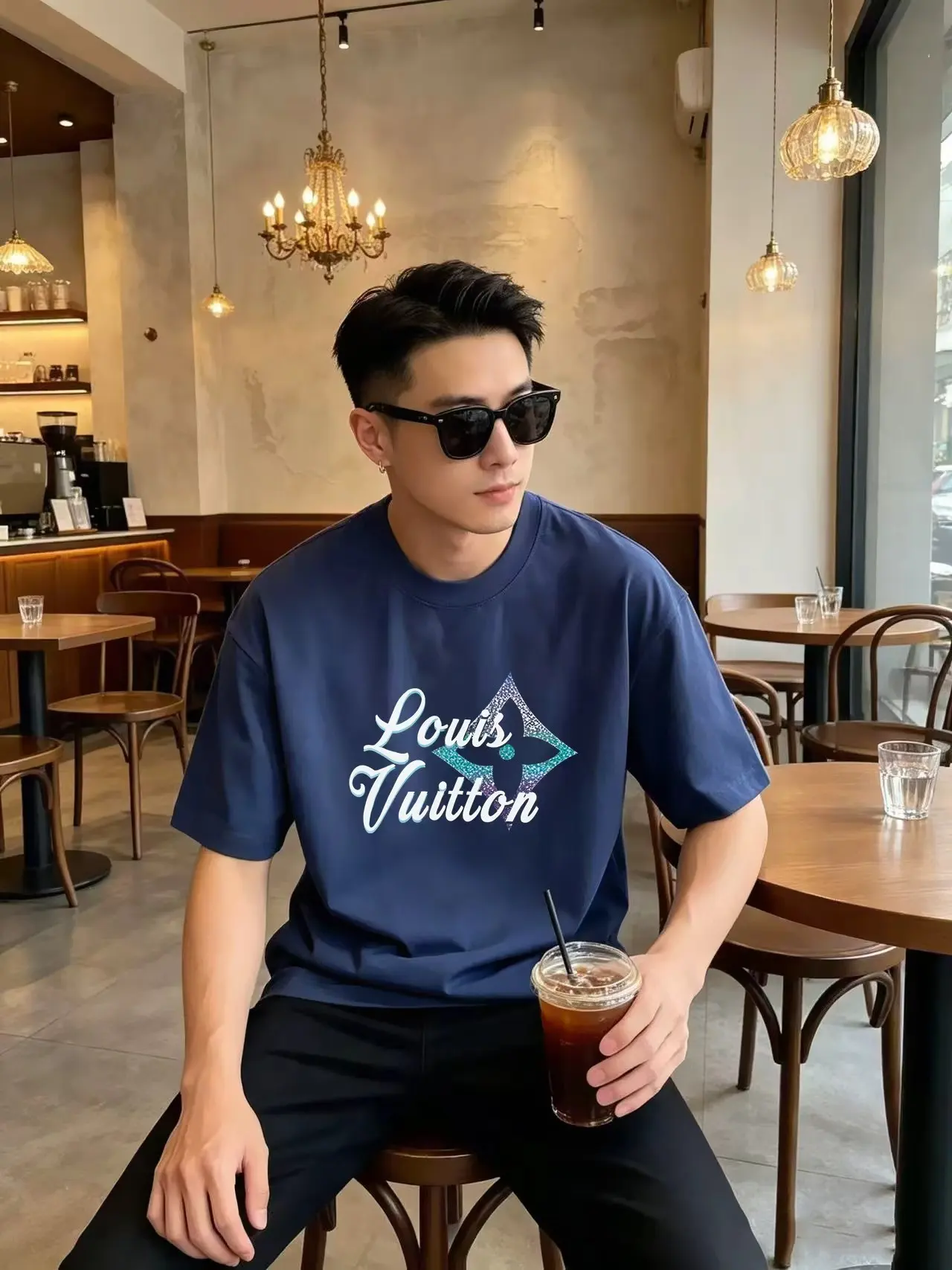 Gradient Script Logo Cotton T-Shirt D13520322 — view 5