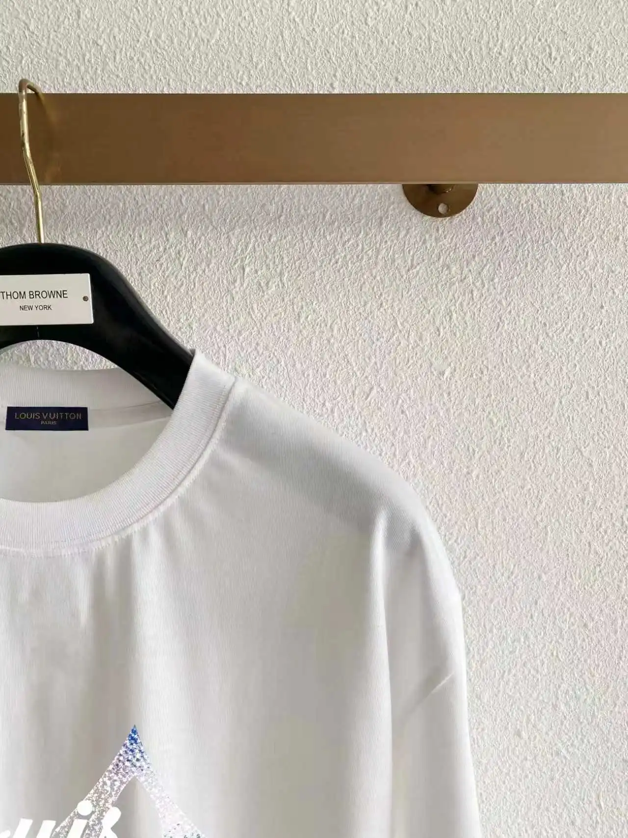 Gradient Script Logo Cotton T-Shirt D13520320 — view 4