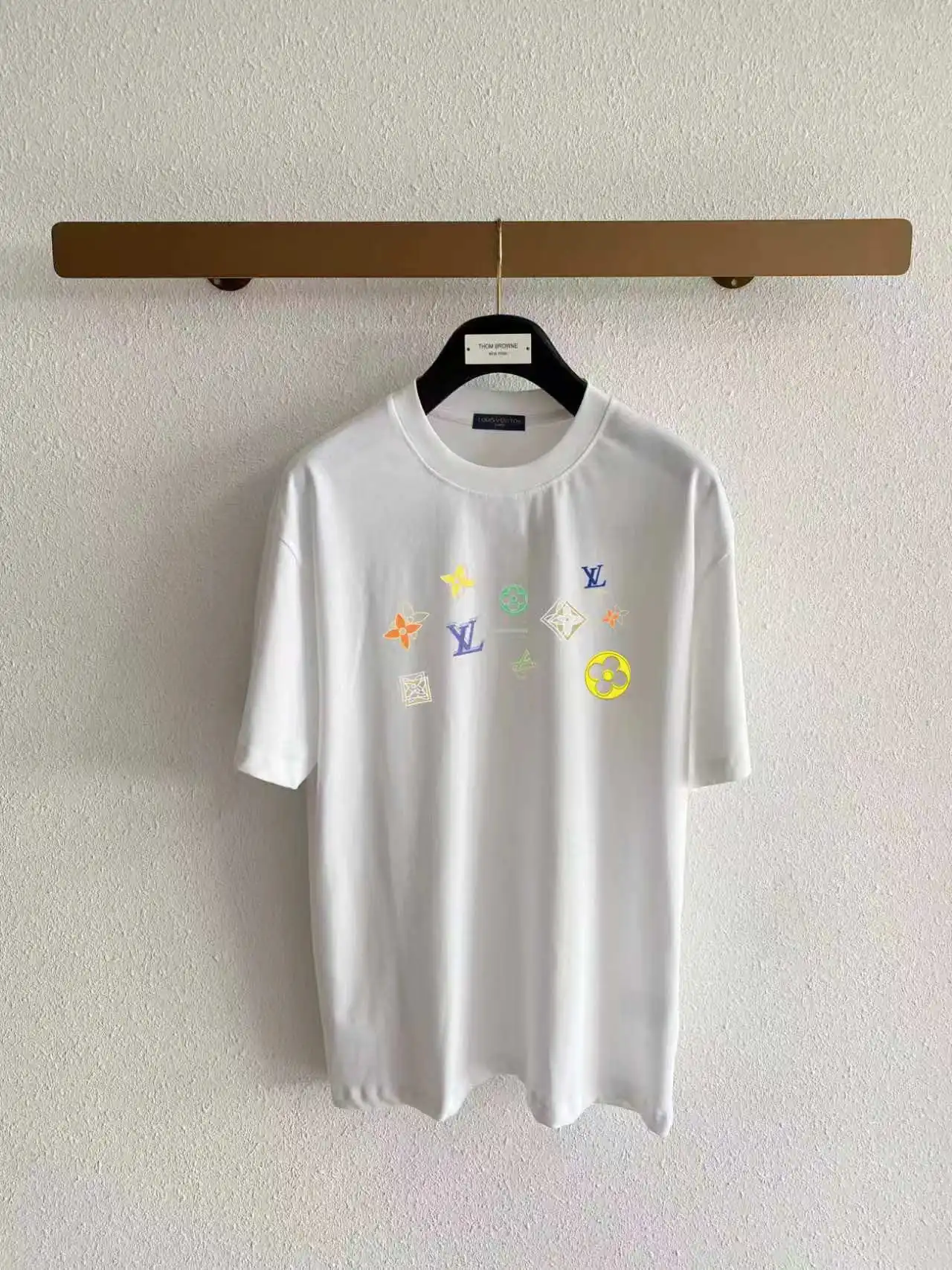 Monogram Badge Print Cotton T-Shirt D13520132