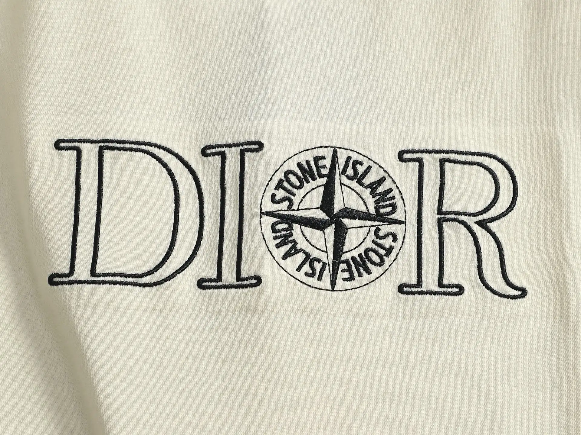 Embroidered Logo Cotton T-Shirt D13520165 — view 4