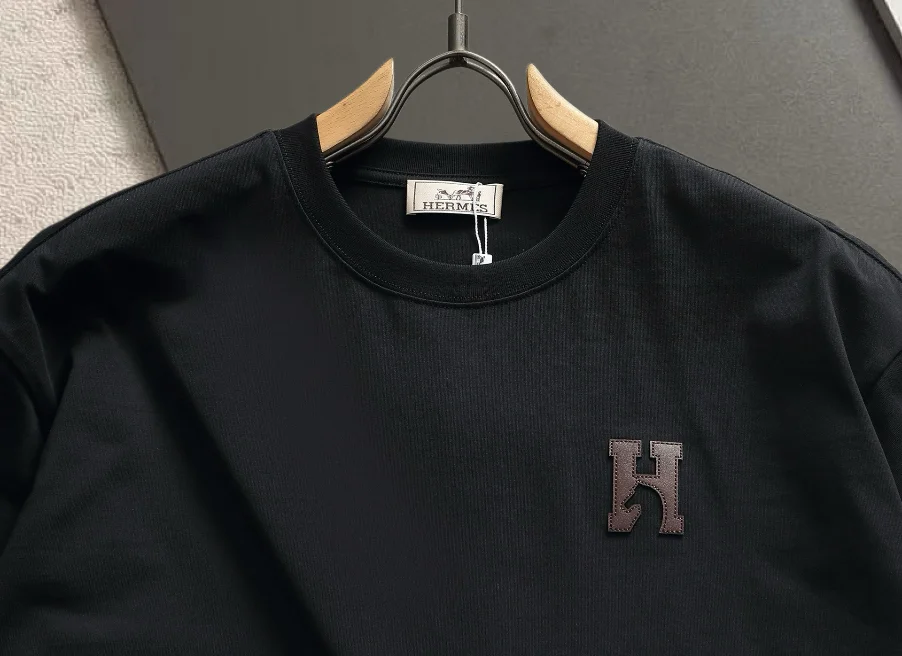 H Logo Cotton-Blend T-Shirt D13520193 — view 3