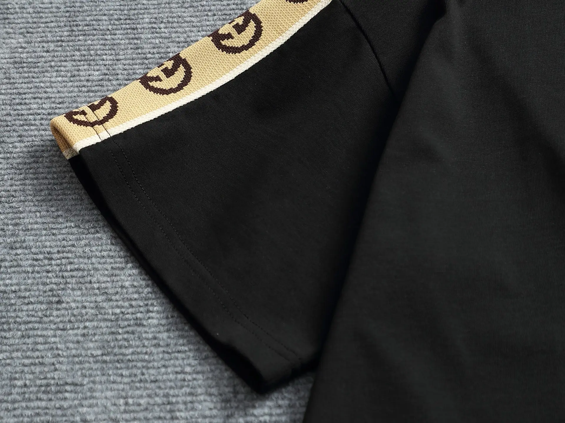 Webbing Trim Logo Print Cotton T-Shirt D13520178 — view 6