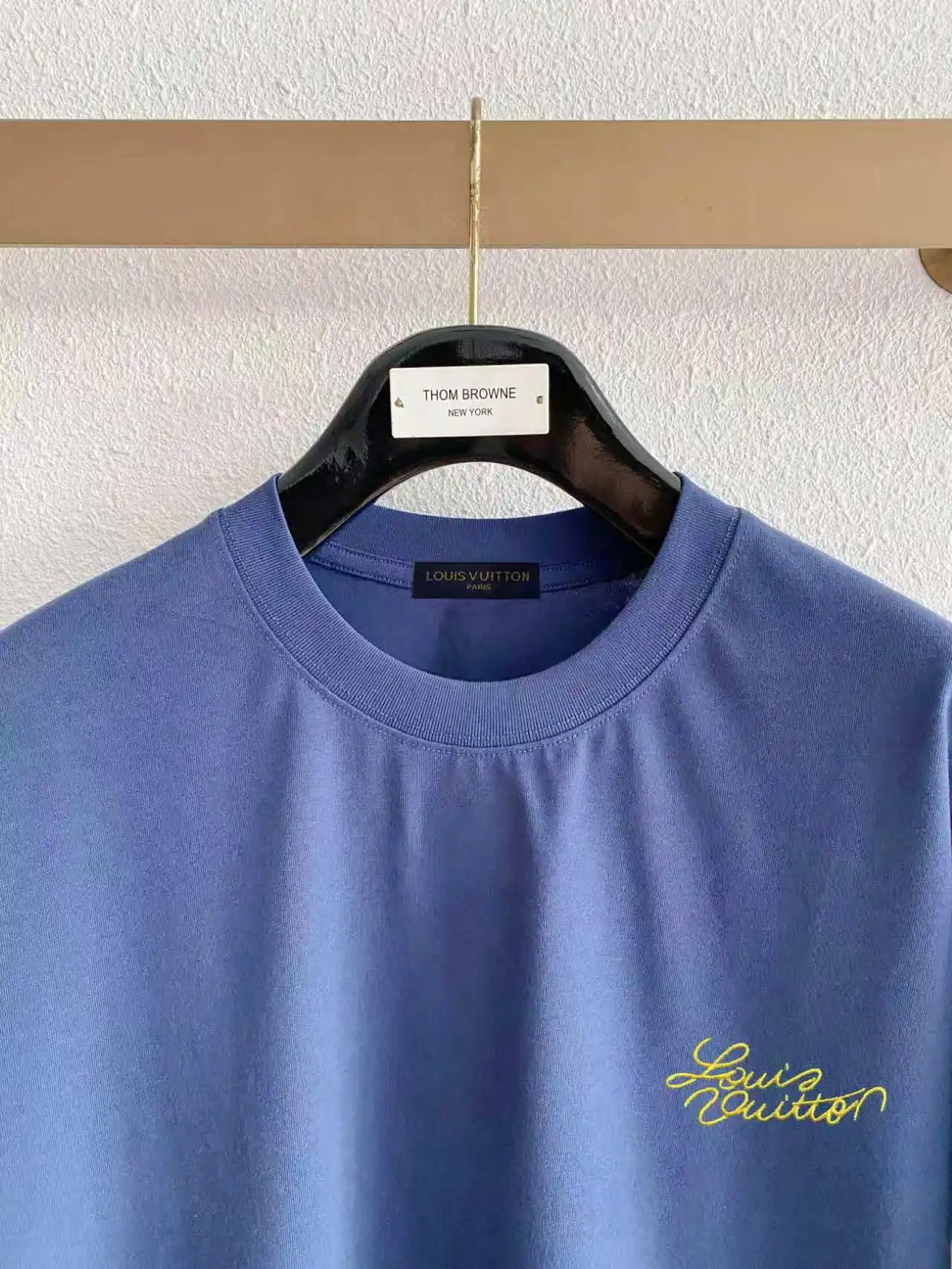 Signature Embroidered Graphic Print T-Shirt D14020314 — view 3