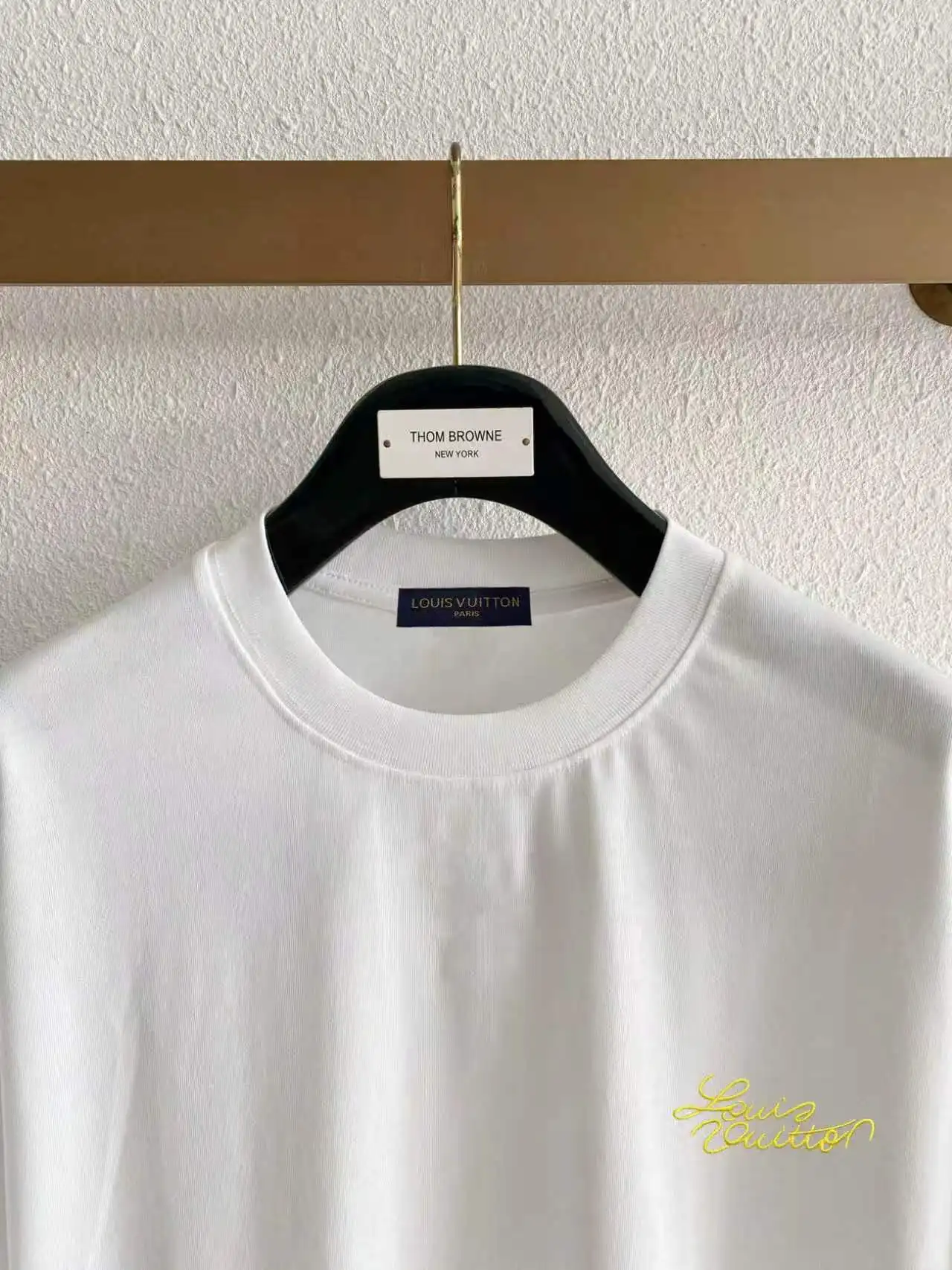 Signature Embroidered Cotton T-Shirt D14020312 — view 3
