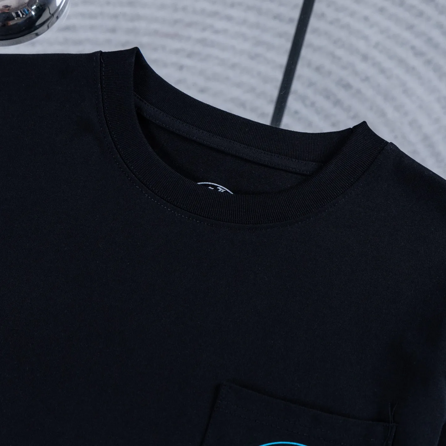 Chrome Hearts Horseshoe Logo Long-Sleeve T-Shirt D14021441 — view 4