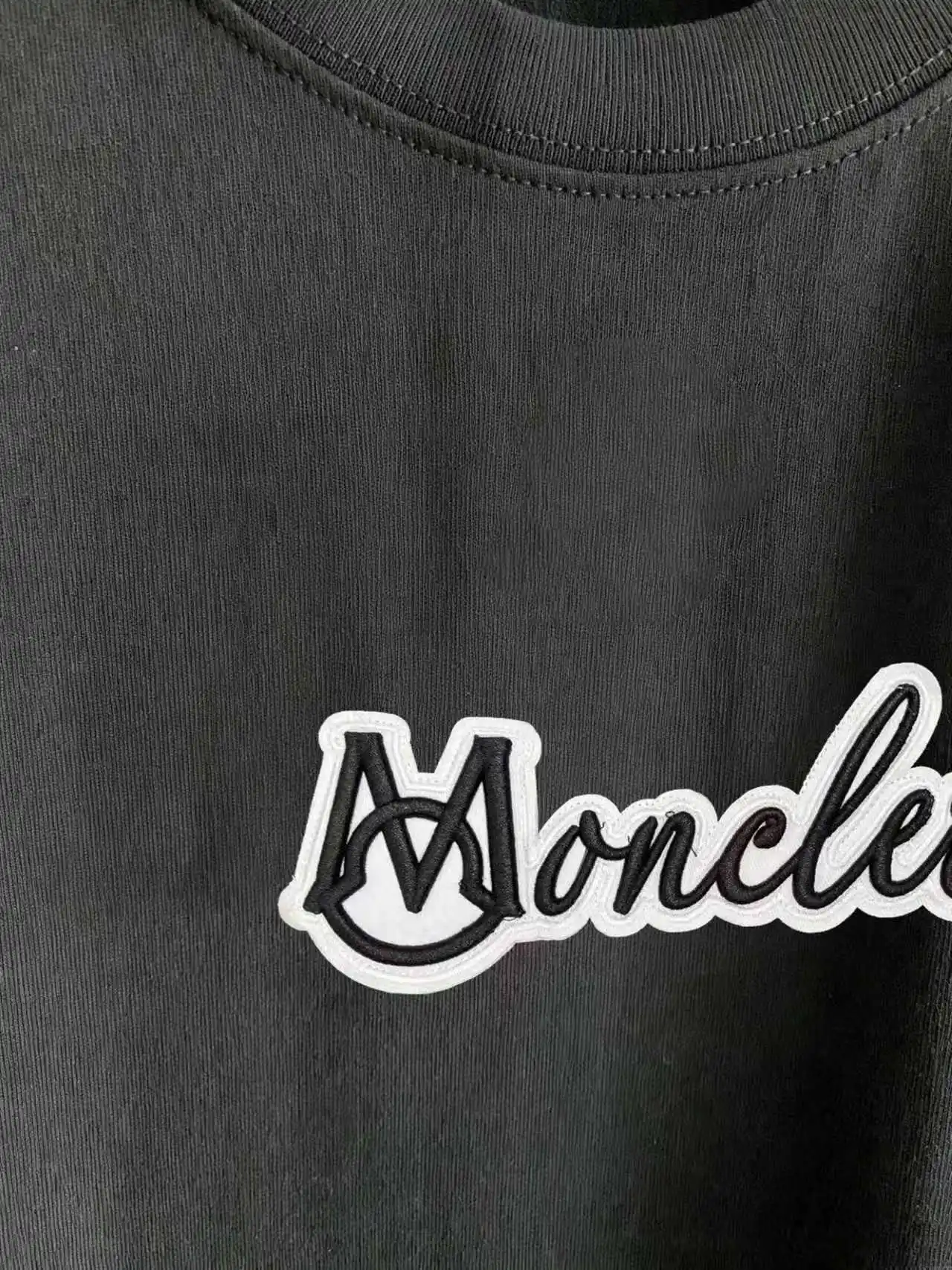 Logo Embroidered Cotton T-Shirt D14020111 — view 7