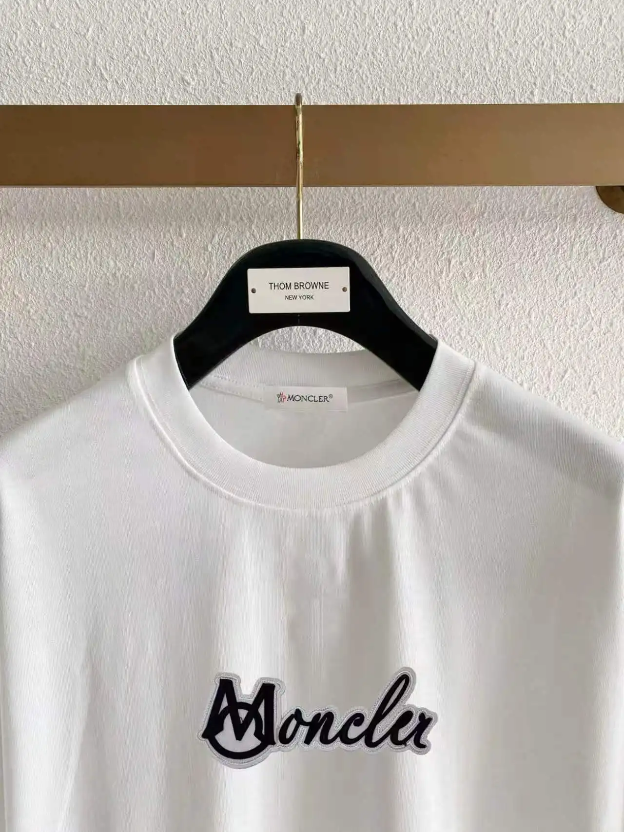 Logo Embroidered Cotton T-Shirt D14020108 — view 3