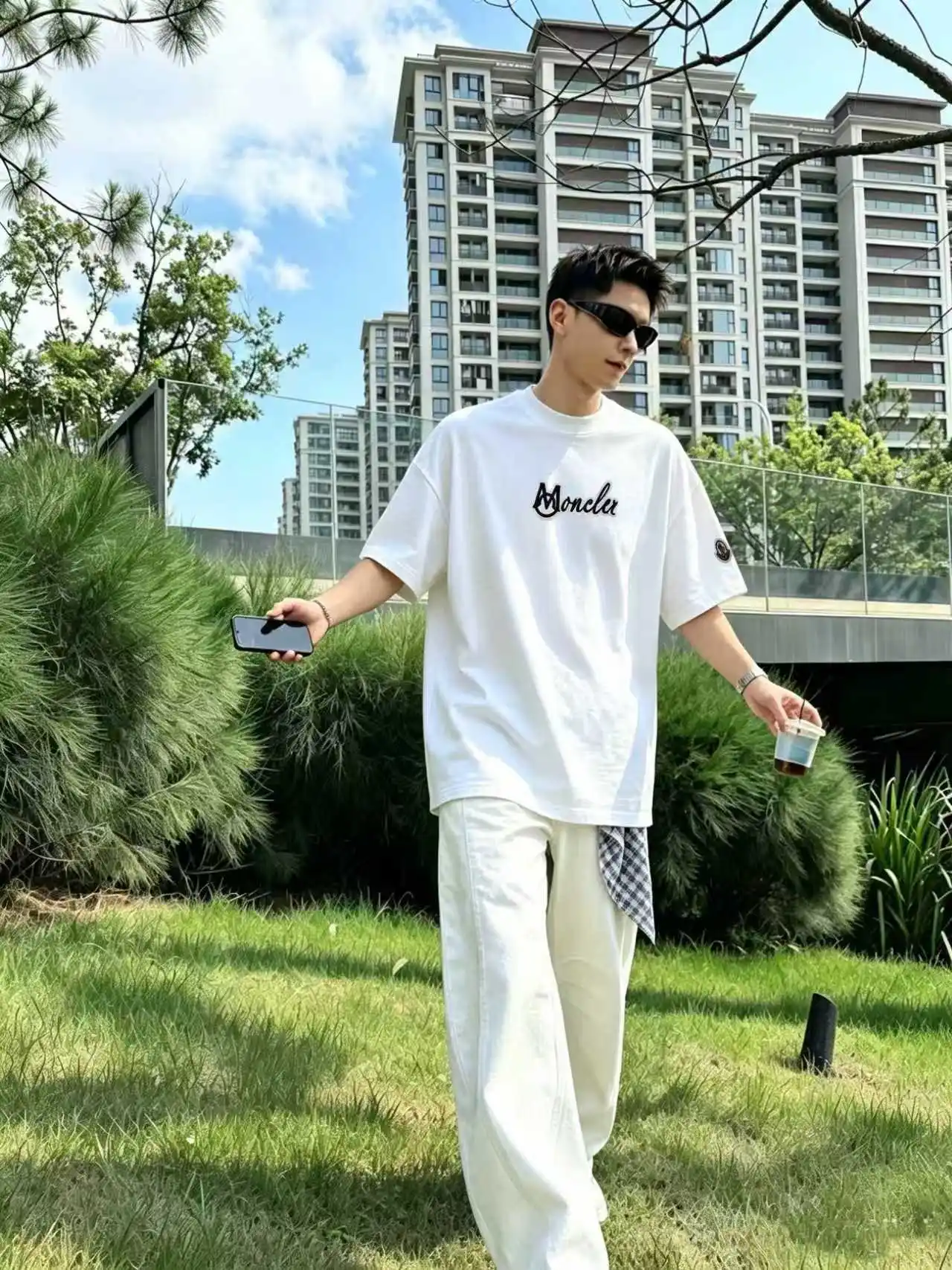 Logo Embroidered Cotton T-Shirt D14020108 — view 6