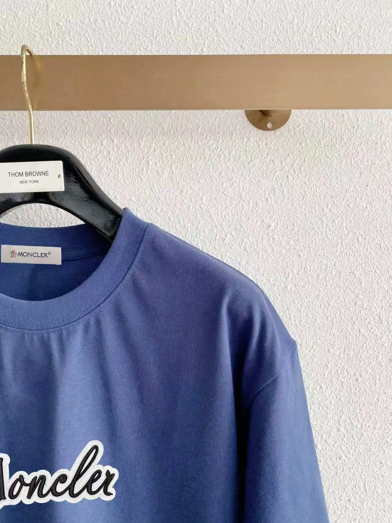 Logo Embroidery Cotton T-Shirt D14020109 — view 4