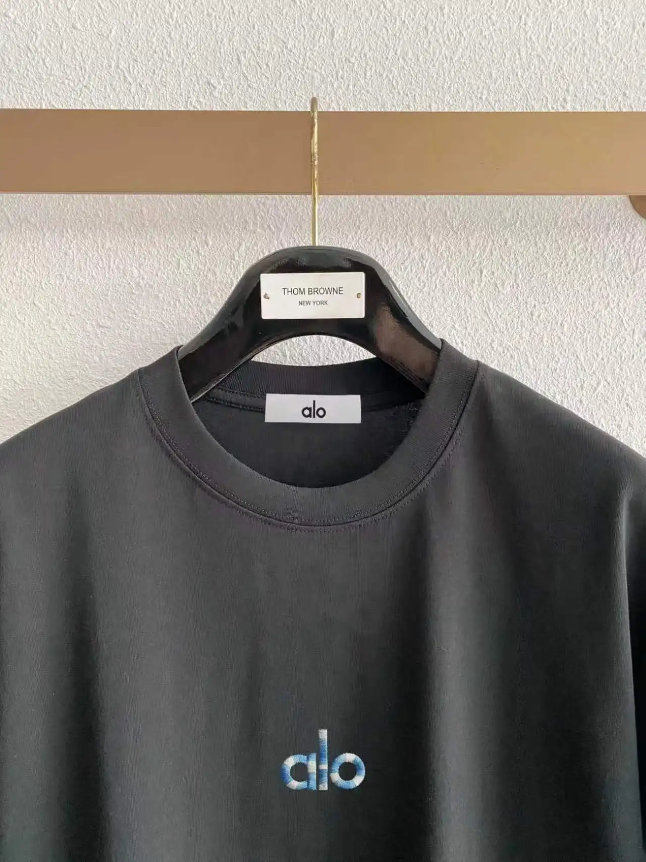 Embroidered Logo Cotton T-Shirt D14020119 — view 3