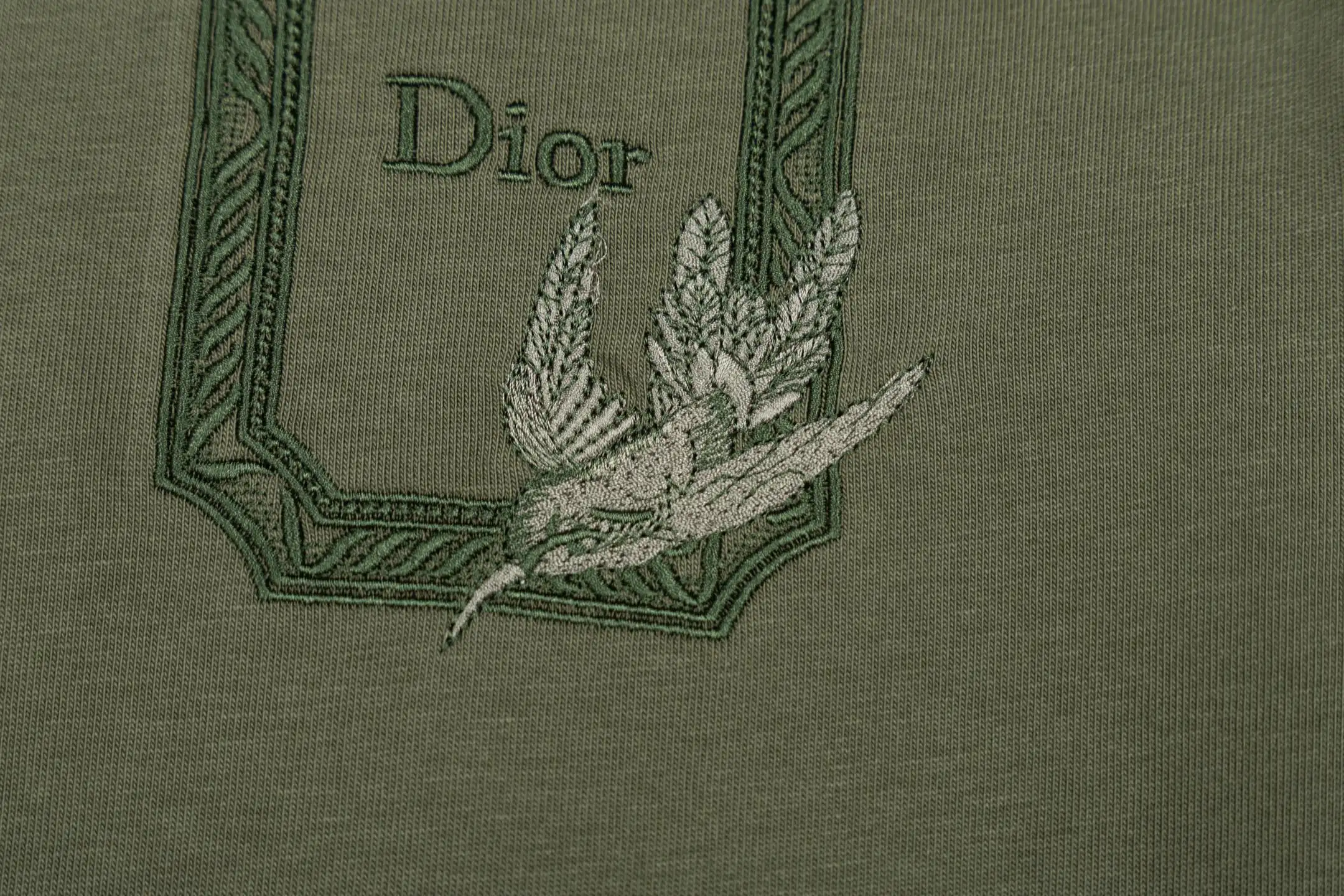 Hummingbird Médaillon Embroidered Cotton T-Shirt D14519865 — view 10