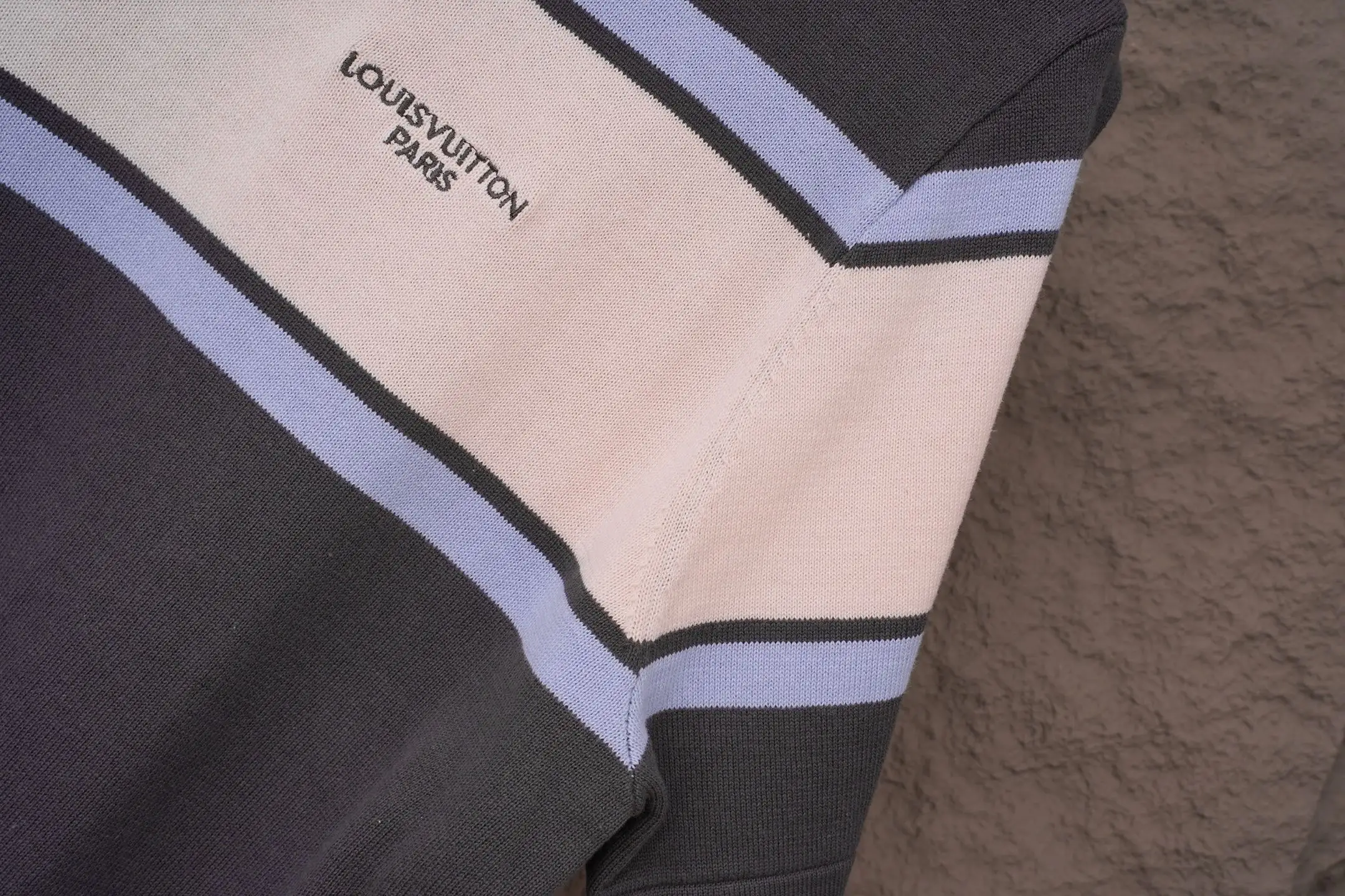 Striped Cotton Crew-Neck T-Shirt D15019811 — view 9