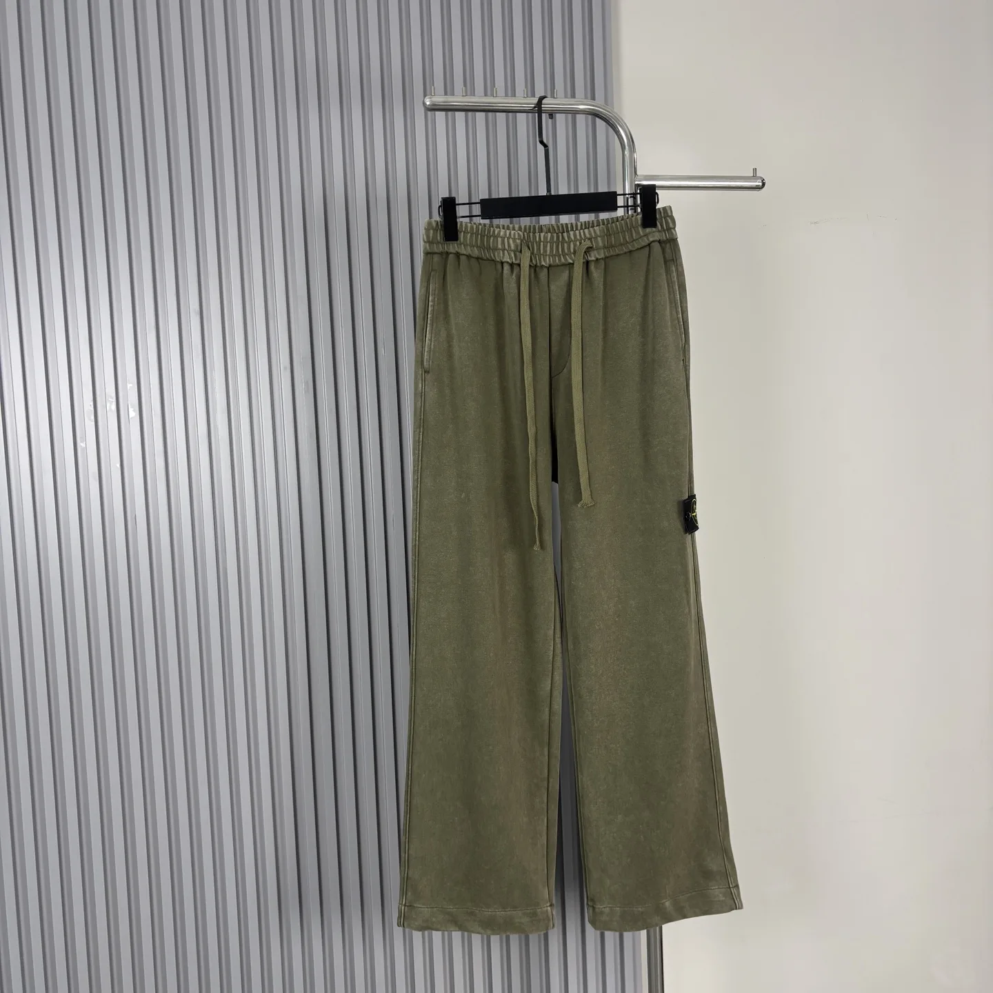 Garment-Dyed Cotton-Jersey Sweatpants D15021463