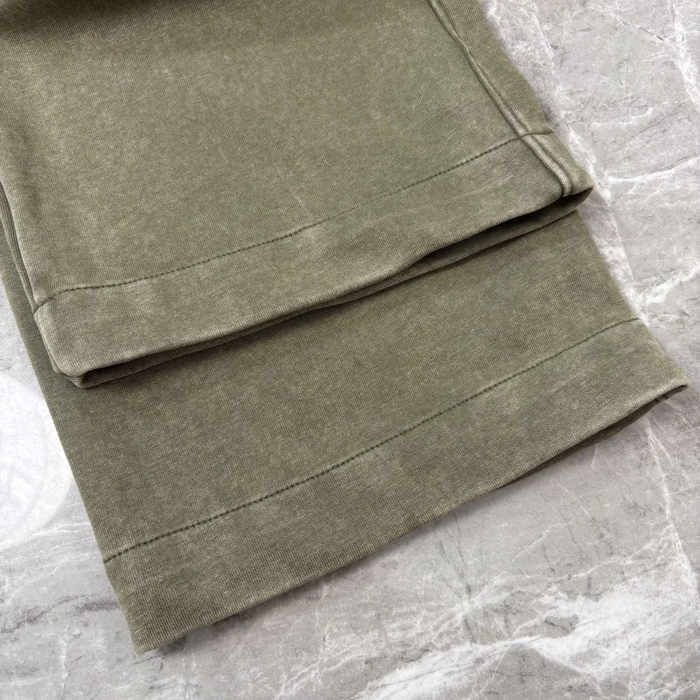 Garment-Dyed Cotton-Jersey Sweatpants D15021463 — view 9
