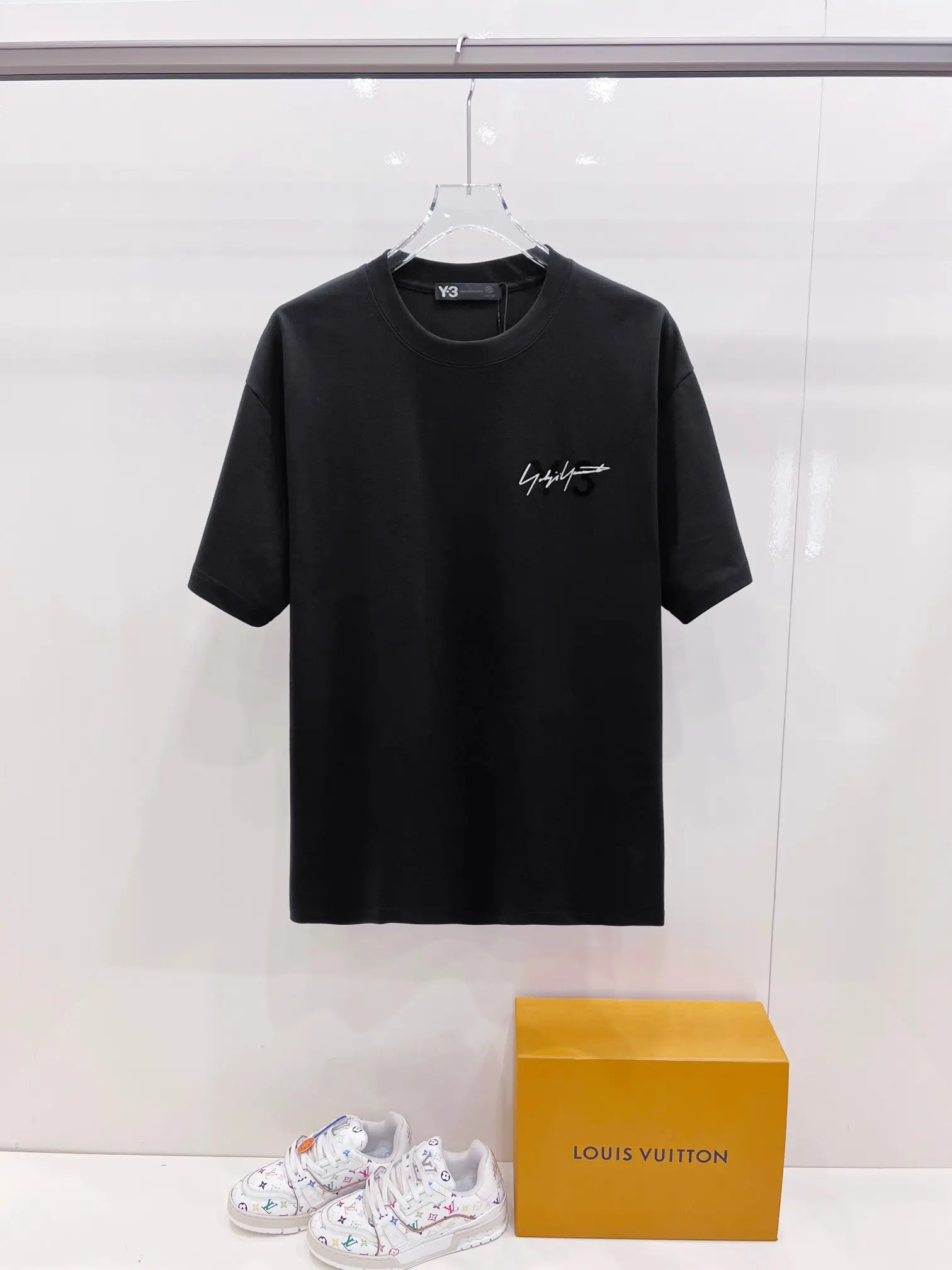 Y-3 Flocked Graphic Cotton-Blend T-Shirt D15020136 — view 2
