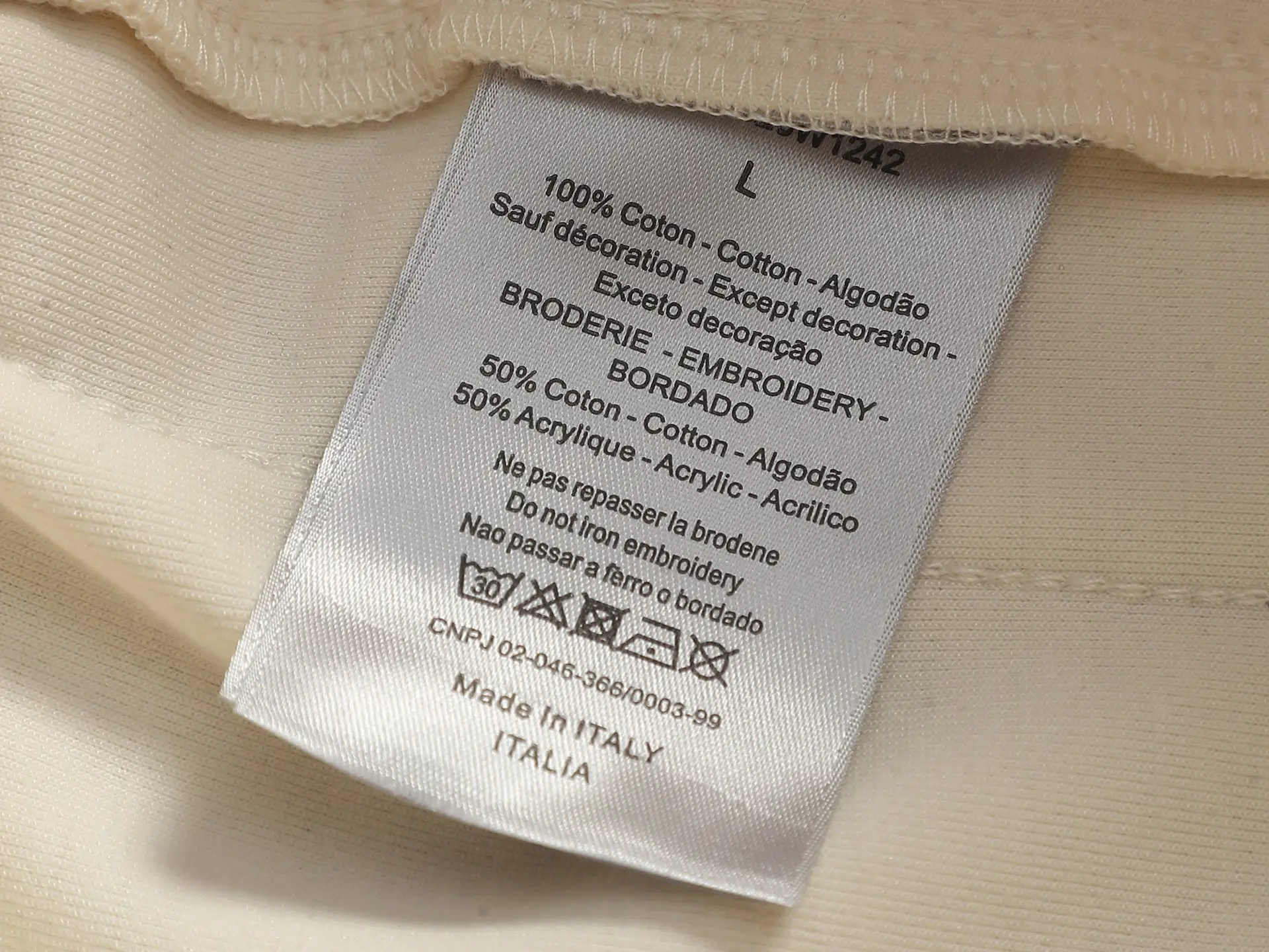 Oblique Logo Tape Cotton-Jersey Shorts D15520179 — view 10