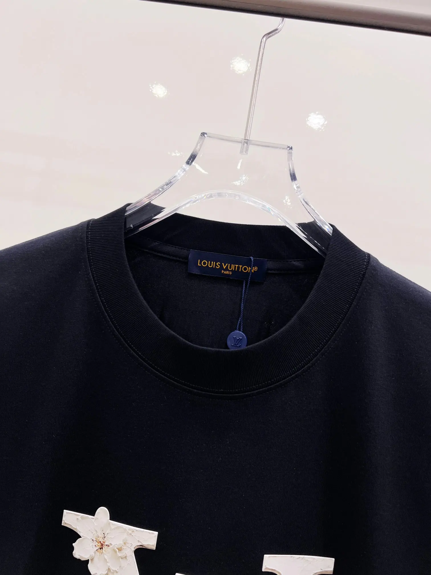 3D Floral Logo Cotton-Modal T-Shirt D15520153 — view 3