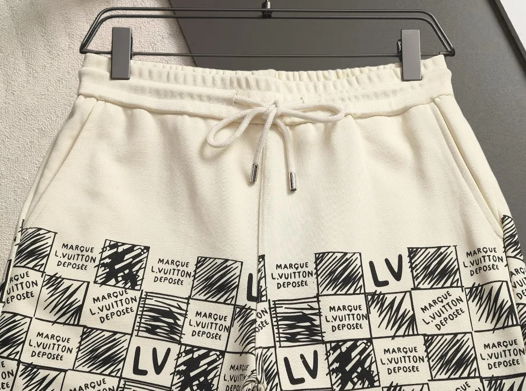 Damier Logo Print French Terry Shorts D15520183 — view 4