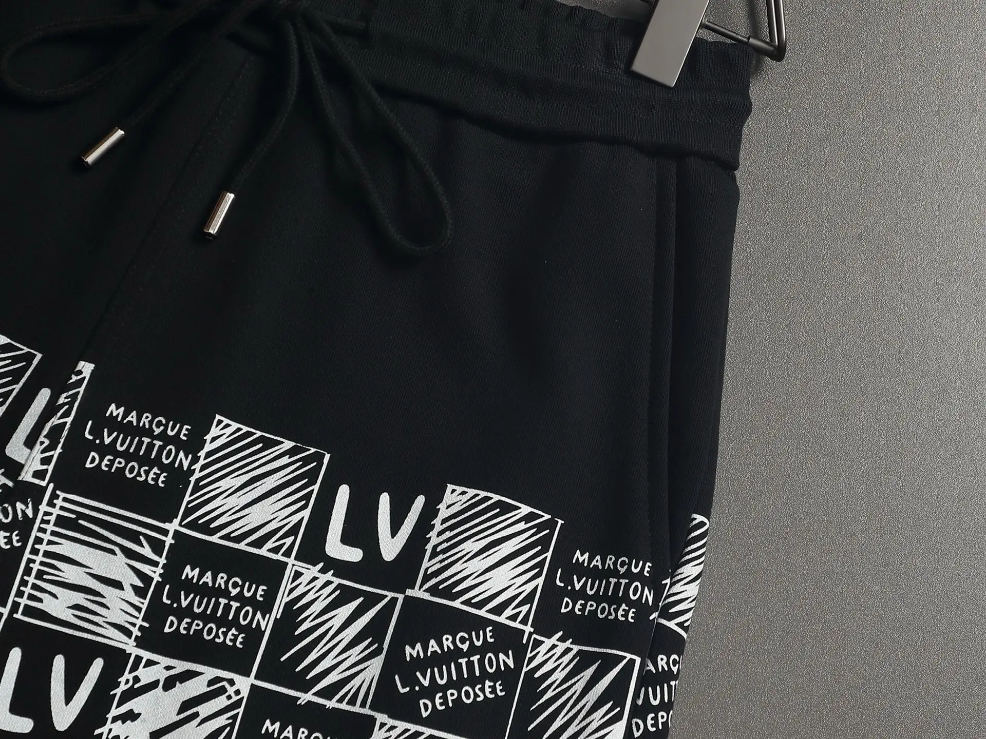 Logo-Print Cotton-Jersey Drawstring Shorts D15520184 — view 5