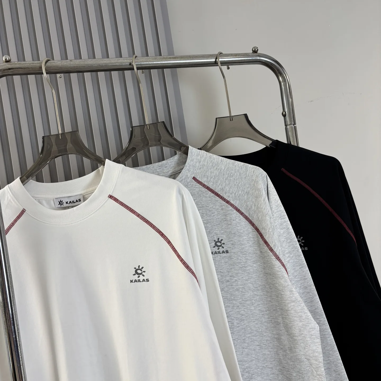 Kailas Combed Cotton Long-Sleeve T-Shirt D16021461 — view 2