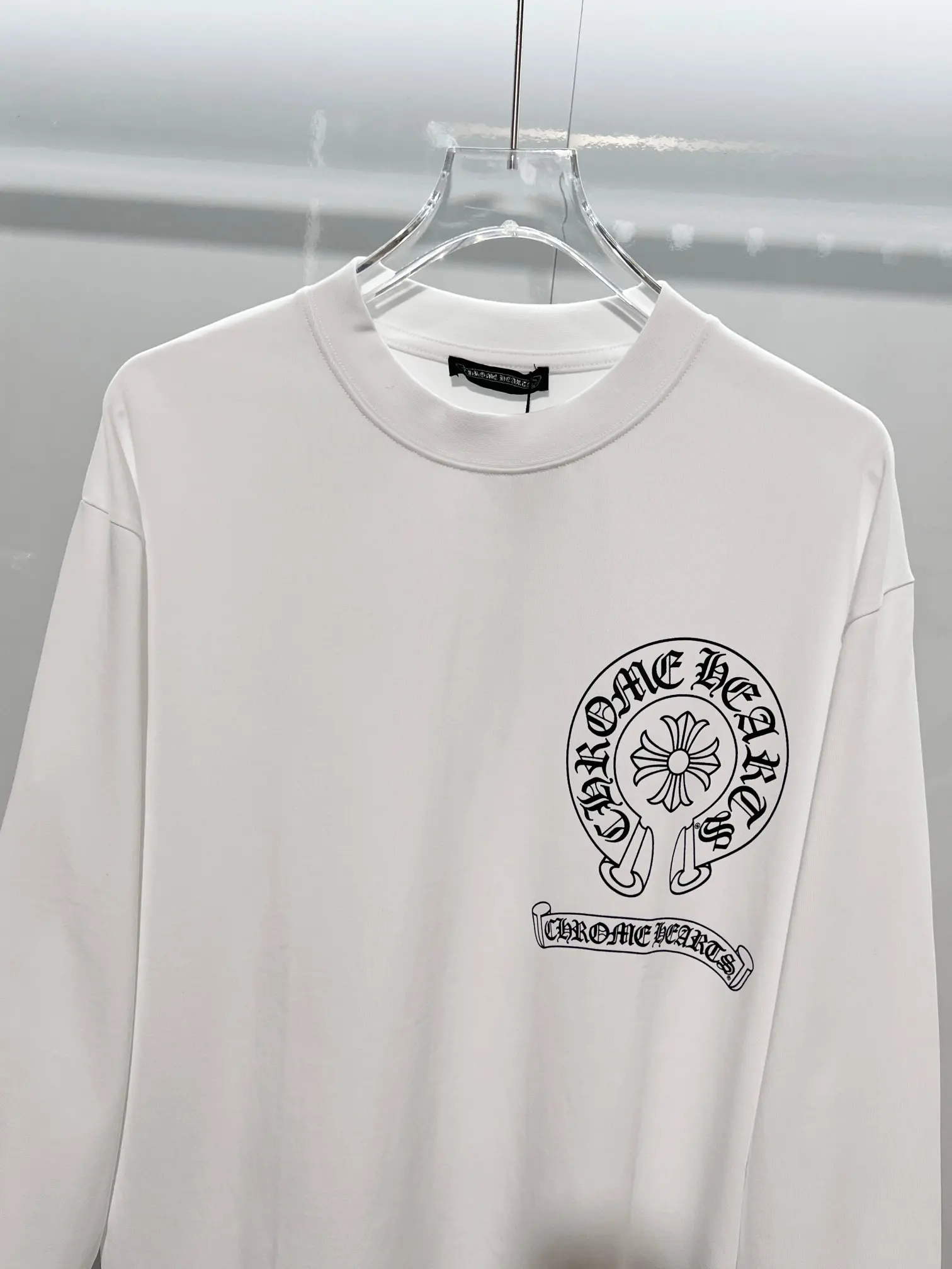 Horseshoe Logo Long-Sleeve Cotton T-Shirt D16022881 — view 3