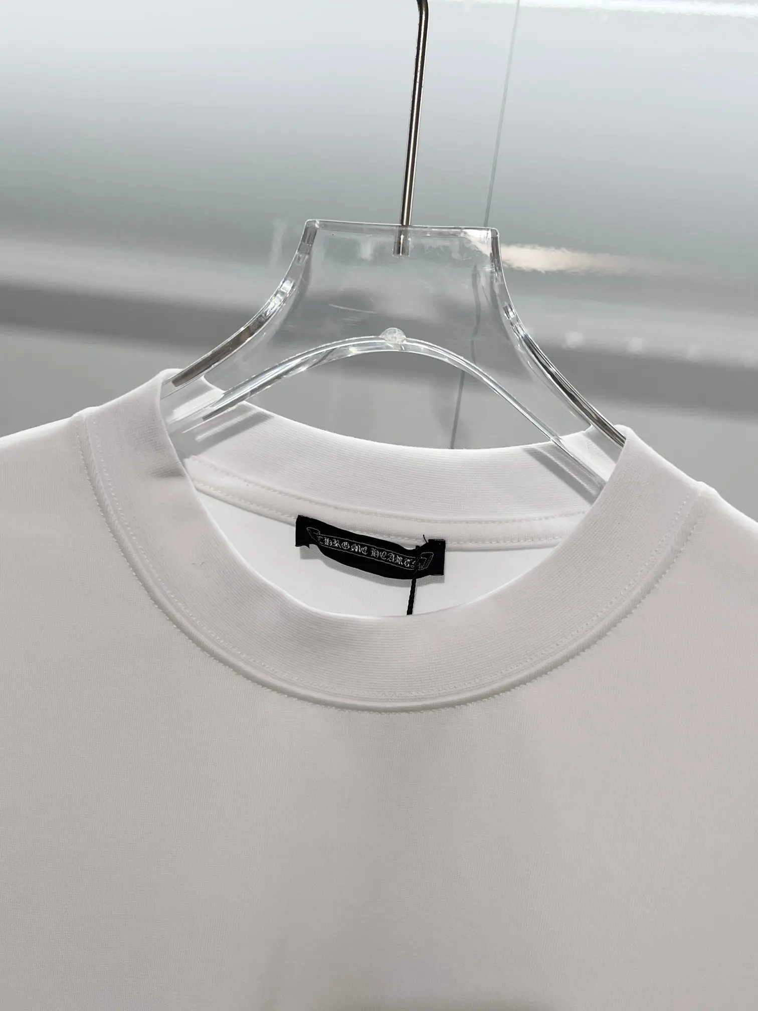 Horseshoe Logo Long-Sleeve Cotton T-Shirt D16022881 — view 8