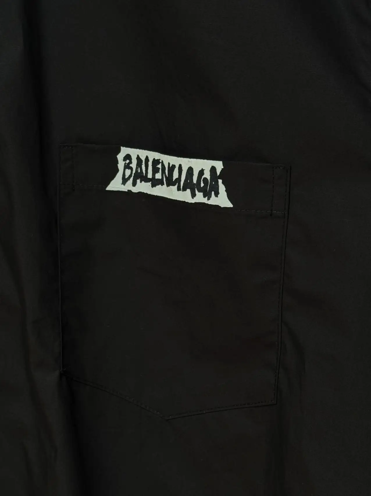 Tape Logo Oversized Short-Sleeve Shirt D16519832 — view 7