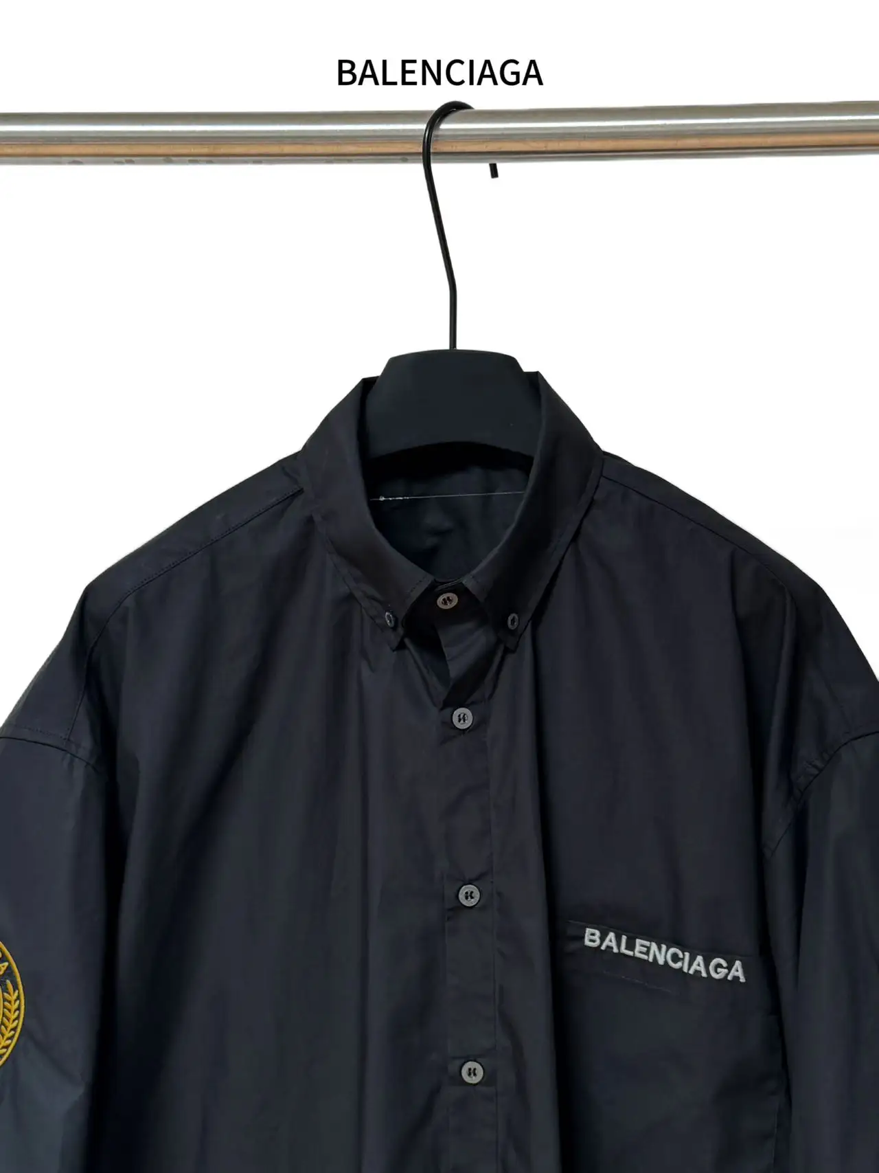 Balenciaga Embroidered Crest Short-Sleeve Shirt D16519838 — view 4