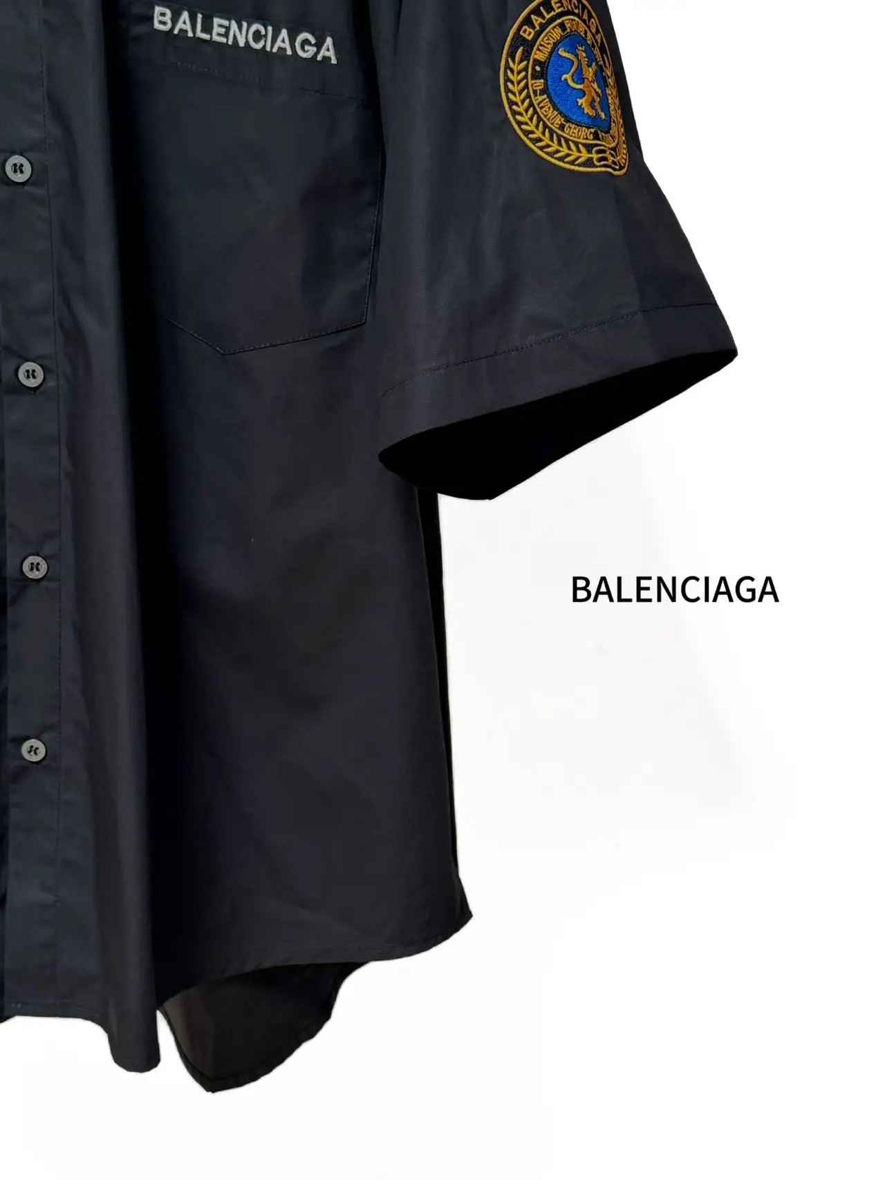 Balenciaga Embroidered Crest Short-Sleeve Shirt D16519838 — view 8