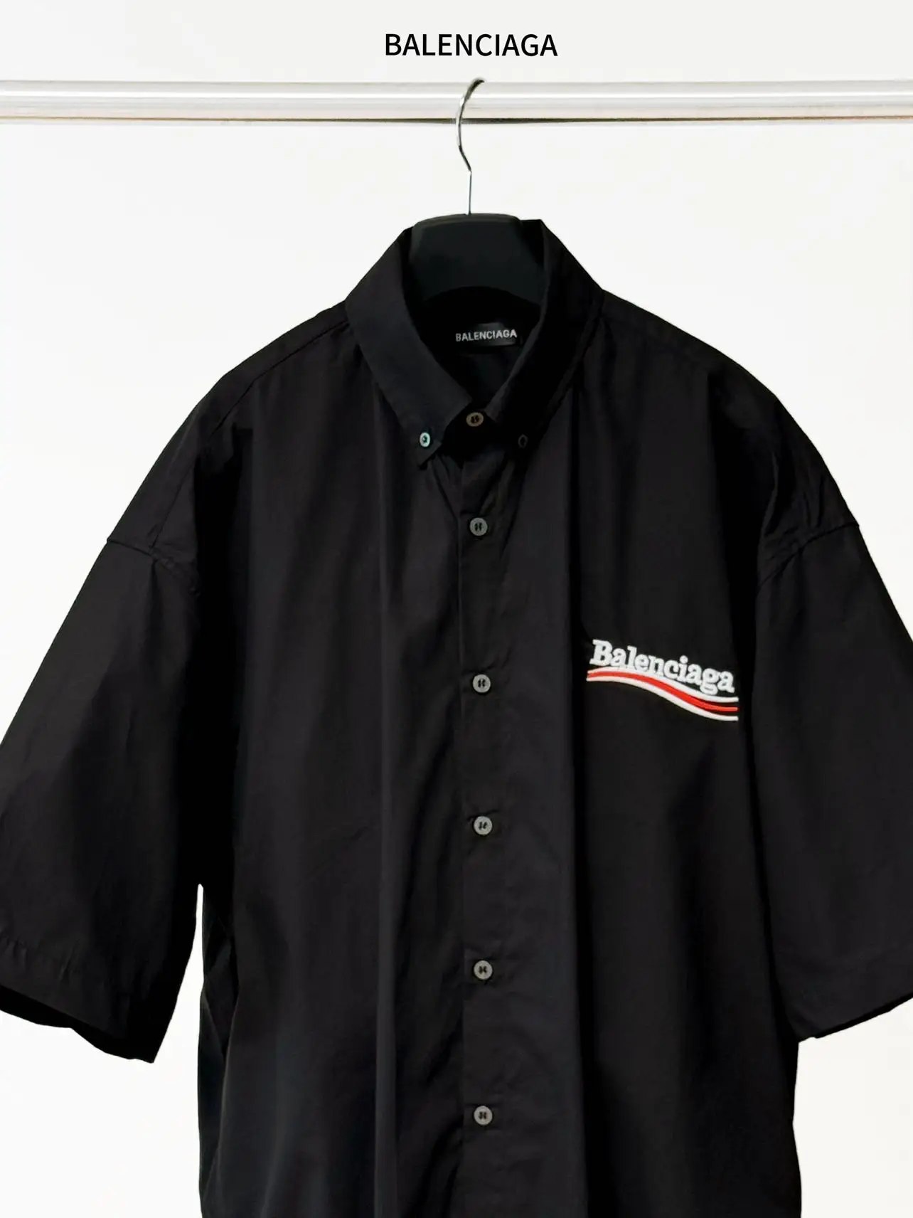 Political Campaign Logo Embroidered Short-Sleeve Shirt D16519827 — view 4