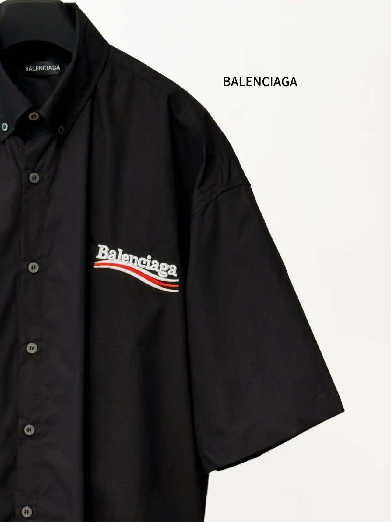 Political Campaign Logo Embroidered Short-Sleeve Shirt D16519827 — view 5