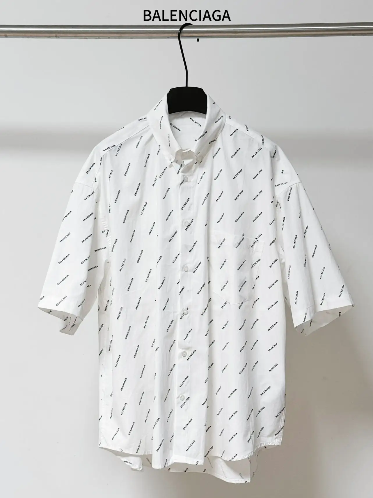 Monogram Print Short-Sleeve Oversized Shirt D16519839