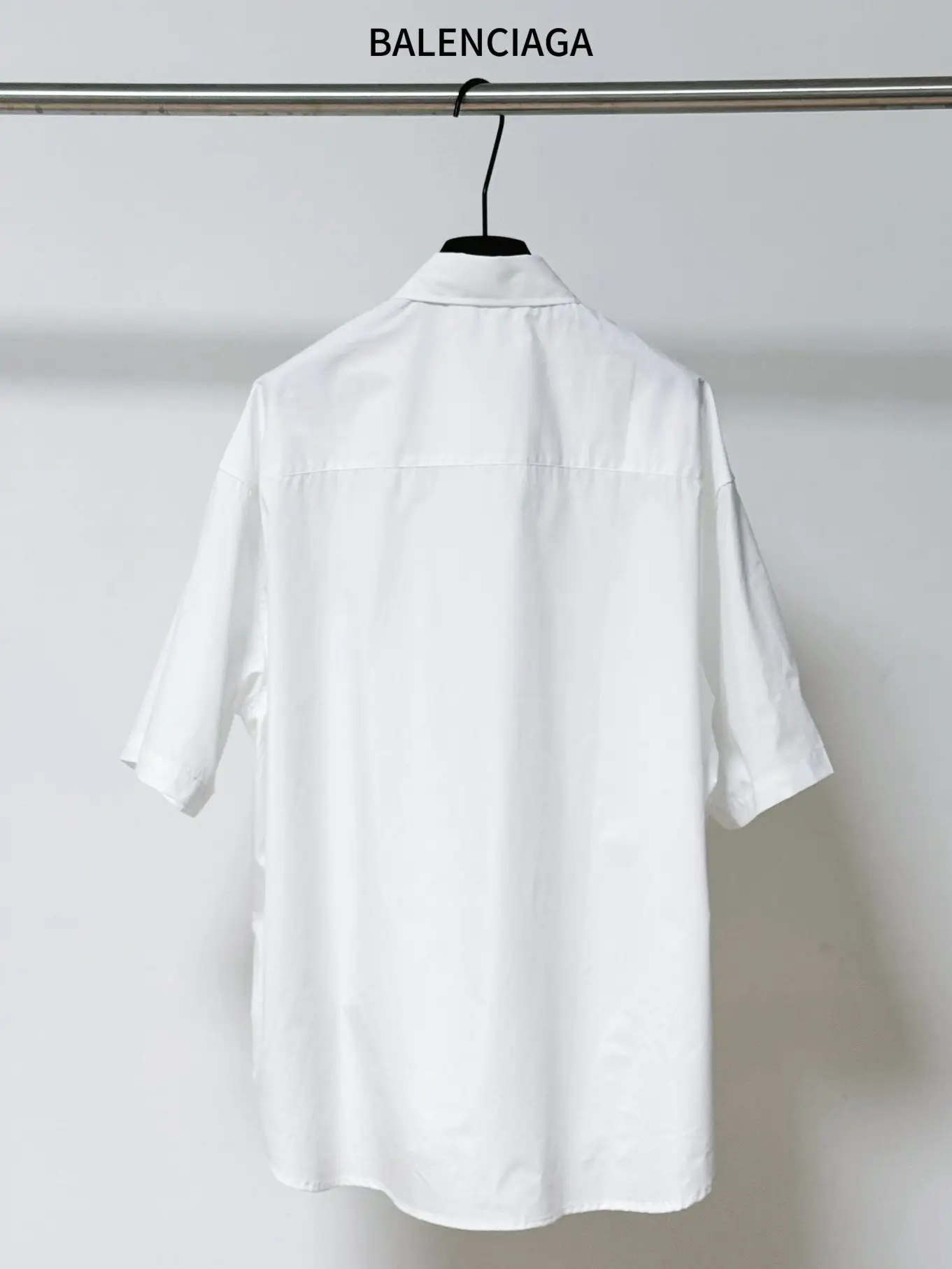 Embroidered Logo Short-Sleeve Cotton Shirt D16519833 — view 2