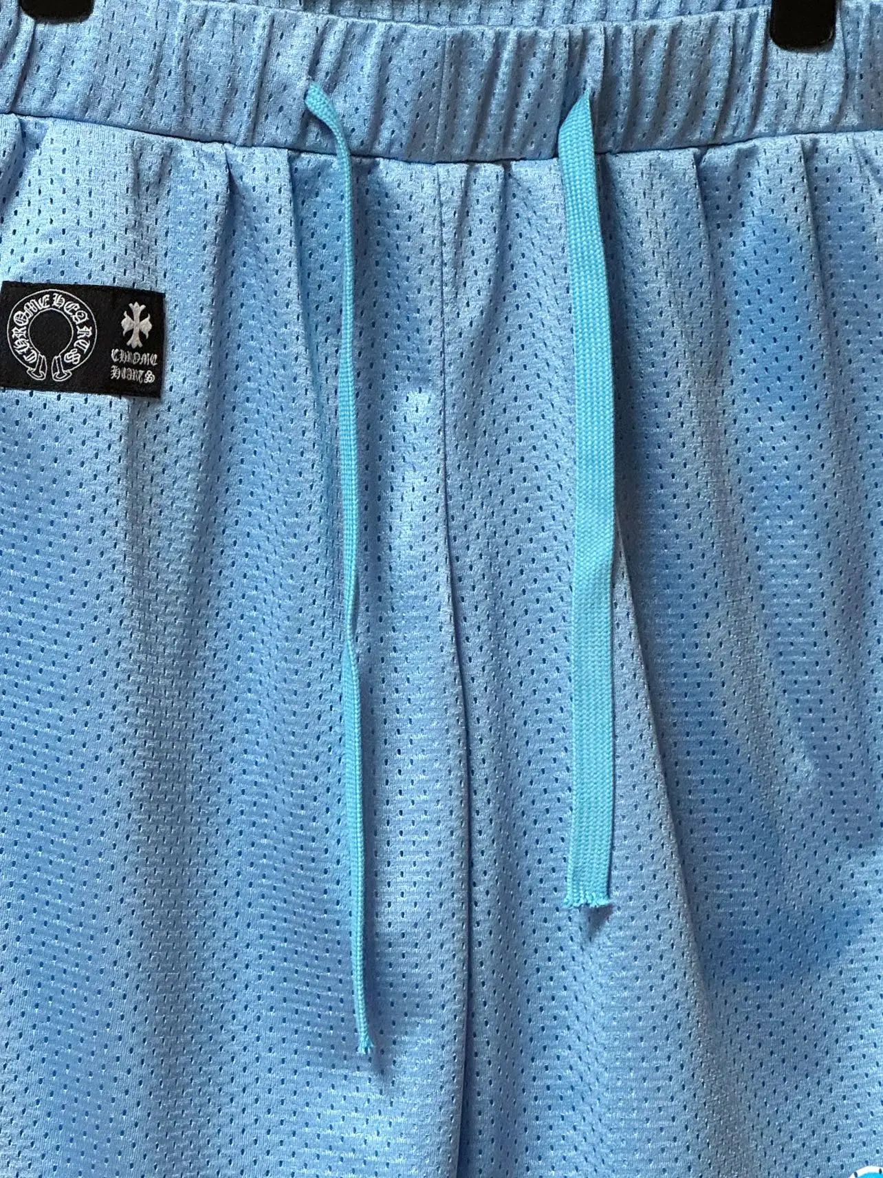 Logo-Patch Mesh Basketball Shorts D16519842 — view 4