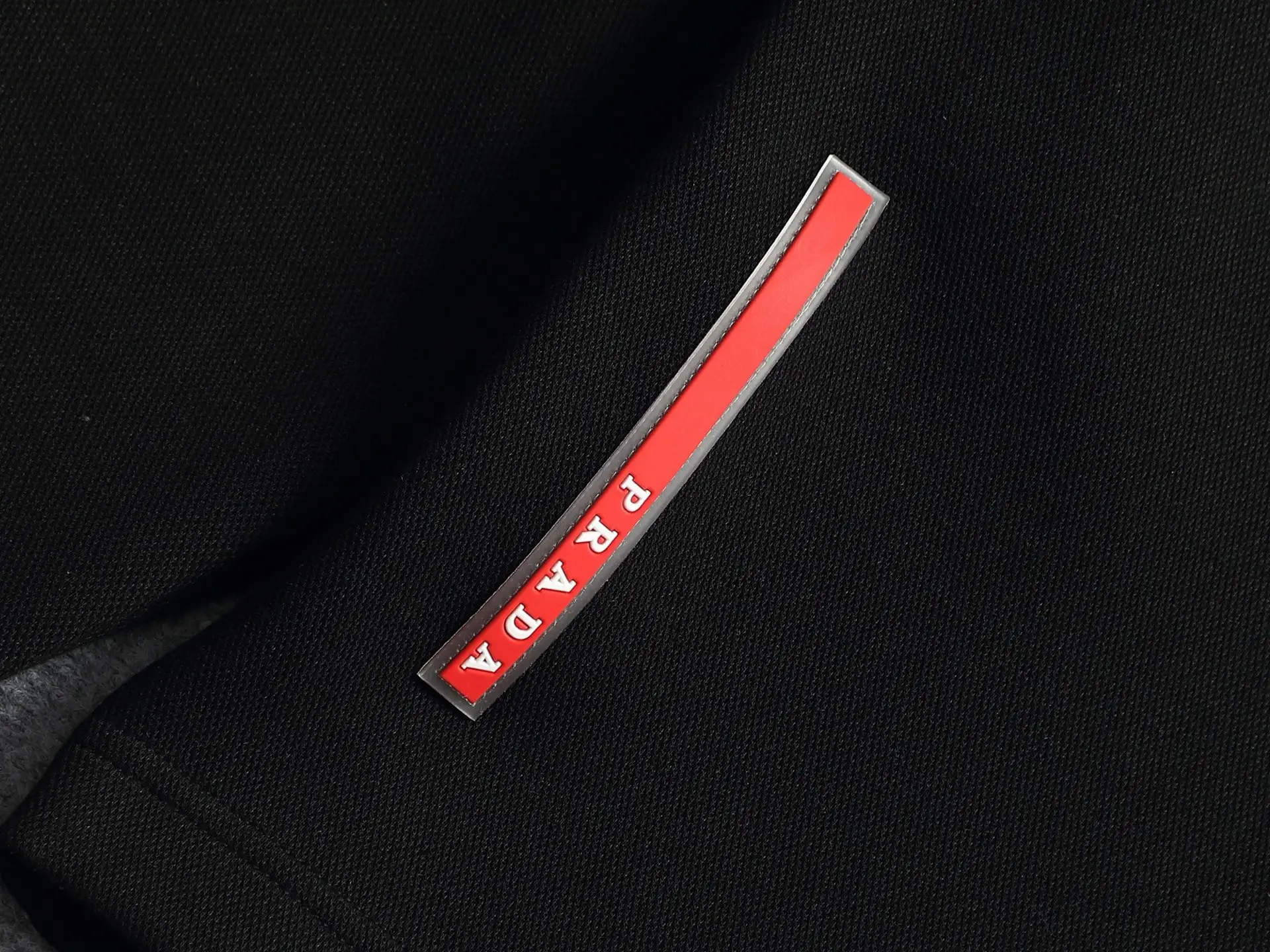 Logo-Appliqué Crew-Neck Sweatshirt D17021963 — view 4