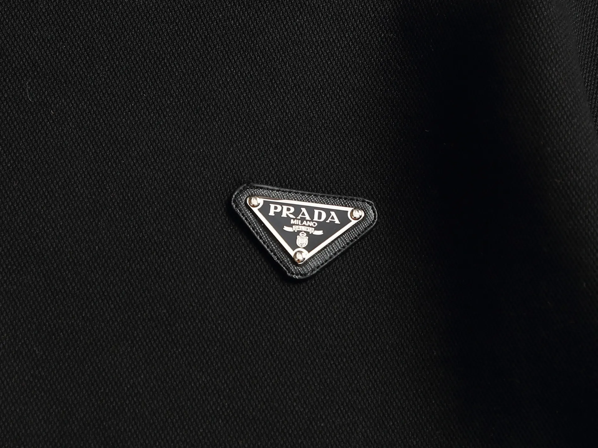 Logo-Appliqué Crew-Neck Sweatshirt D17021963 — view 5