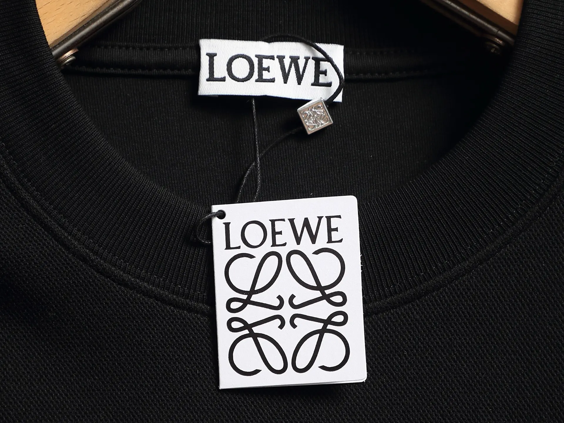 Anagram Embossed Cotton Sweatshirt D17021957 — view 5