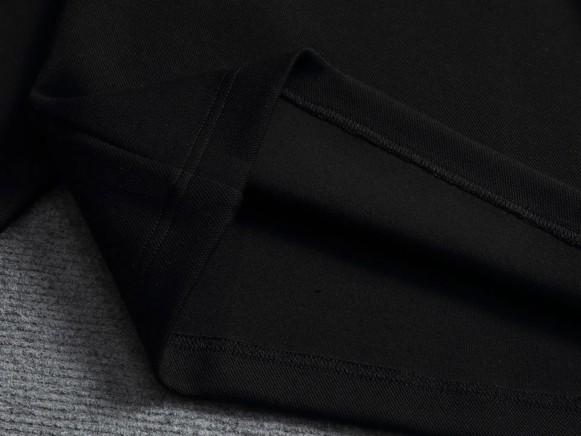 Anagram Embossed Cotton Sweatshirt D17021957 — view 6